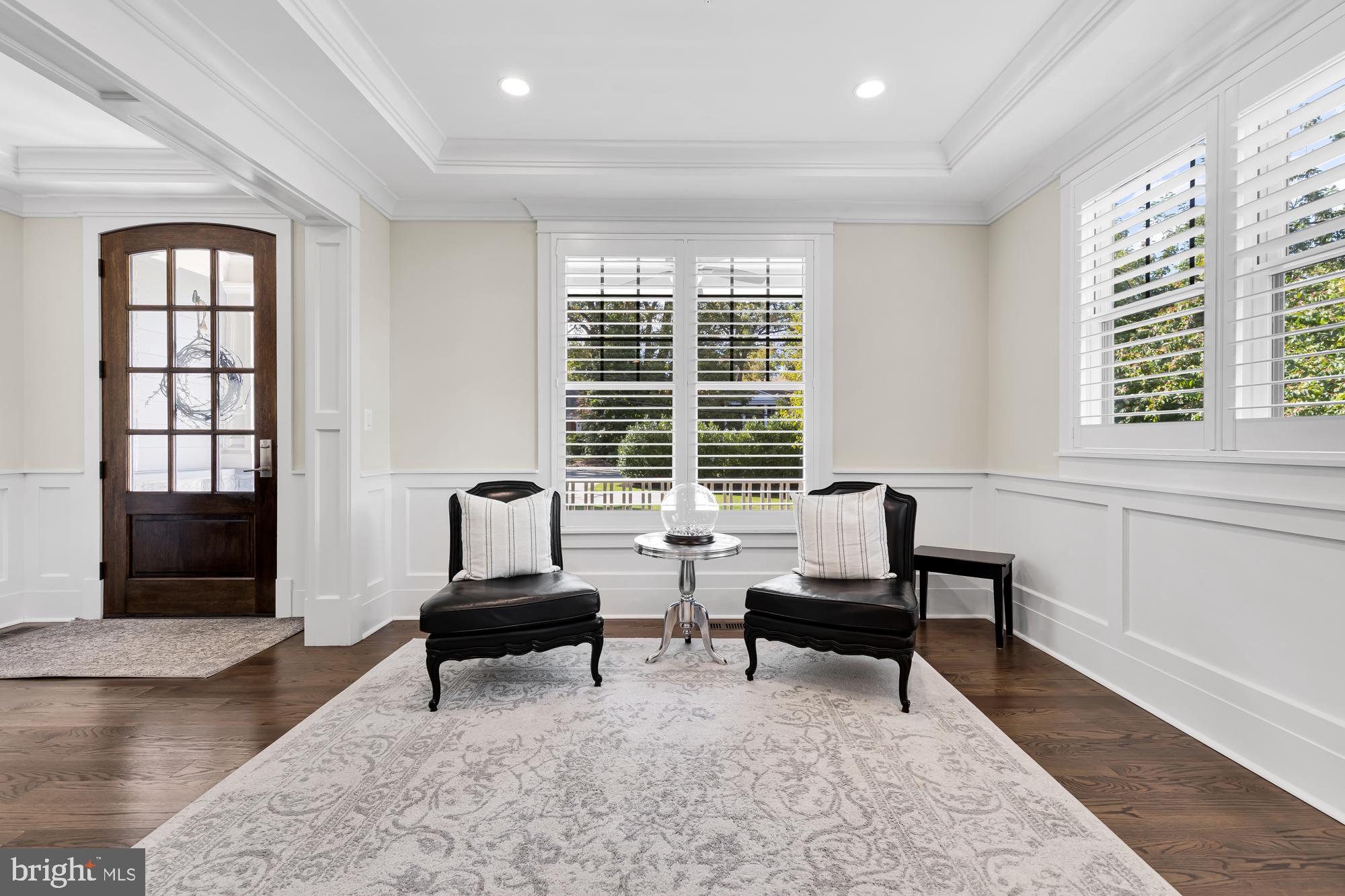 Real estate listing preview #8