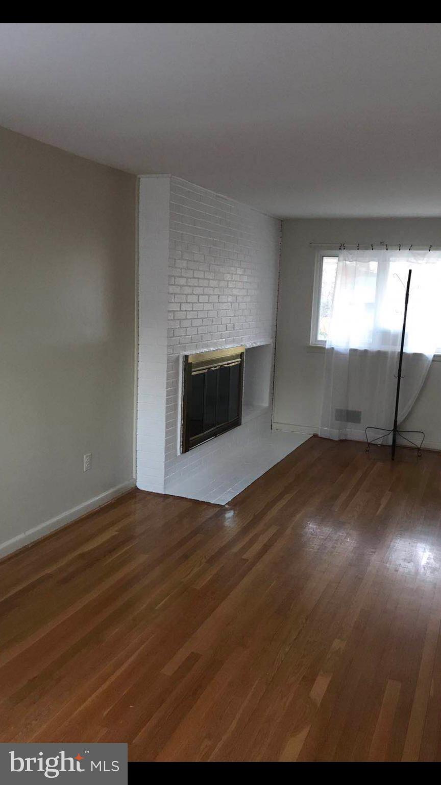 Real estate listing preview #7