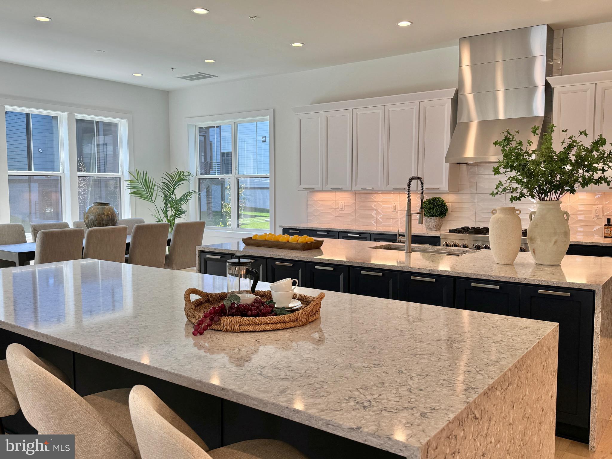 Real estate listing preview #7