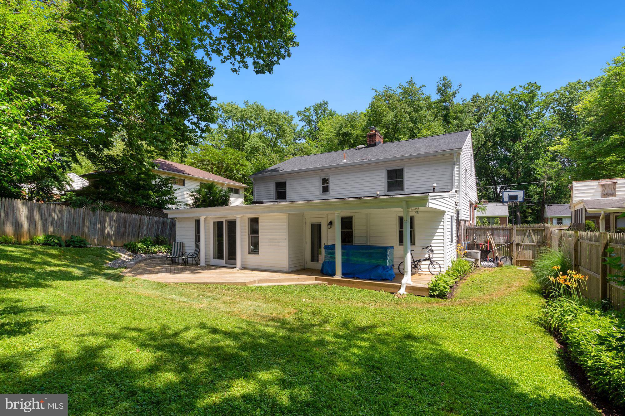 Real estate listing preview #3