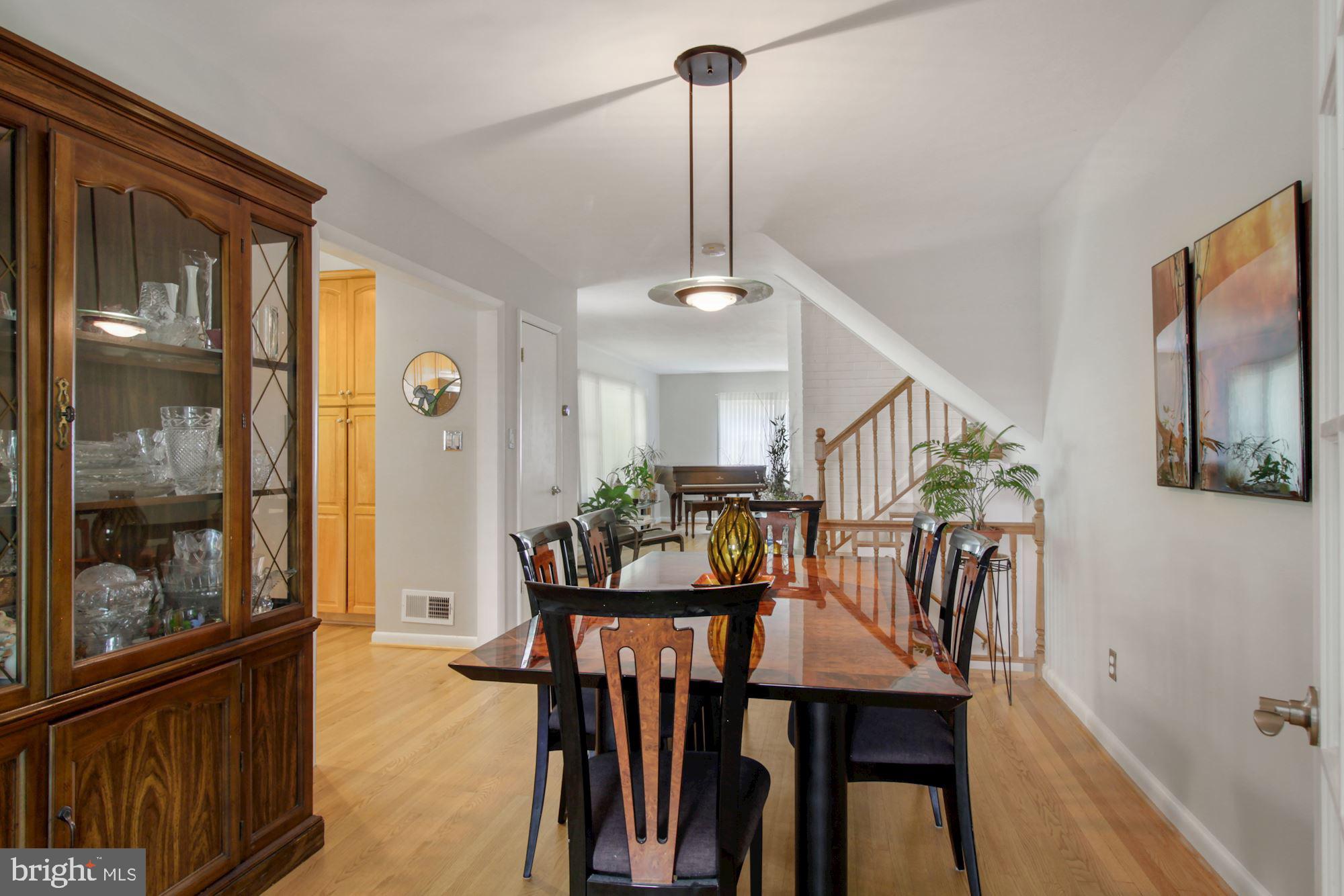 Real estate listing preview #9