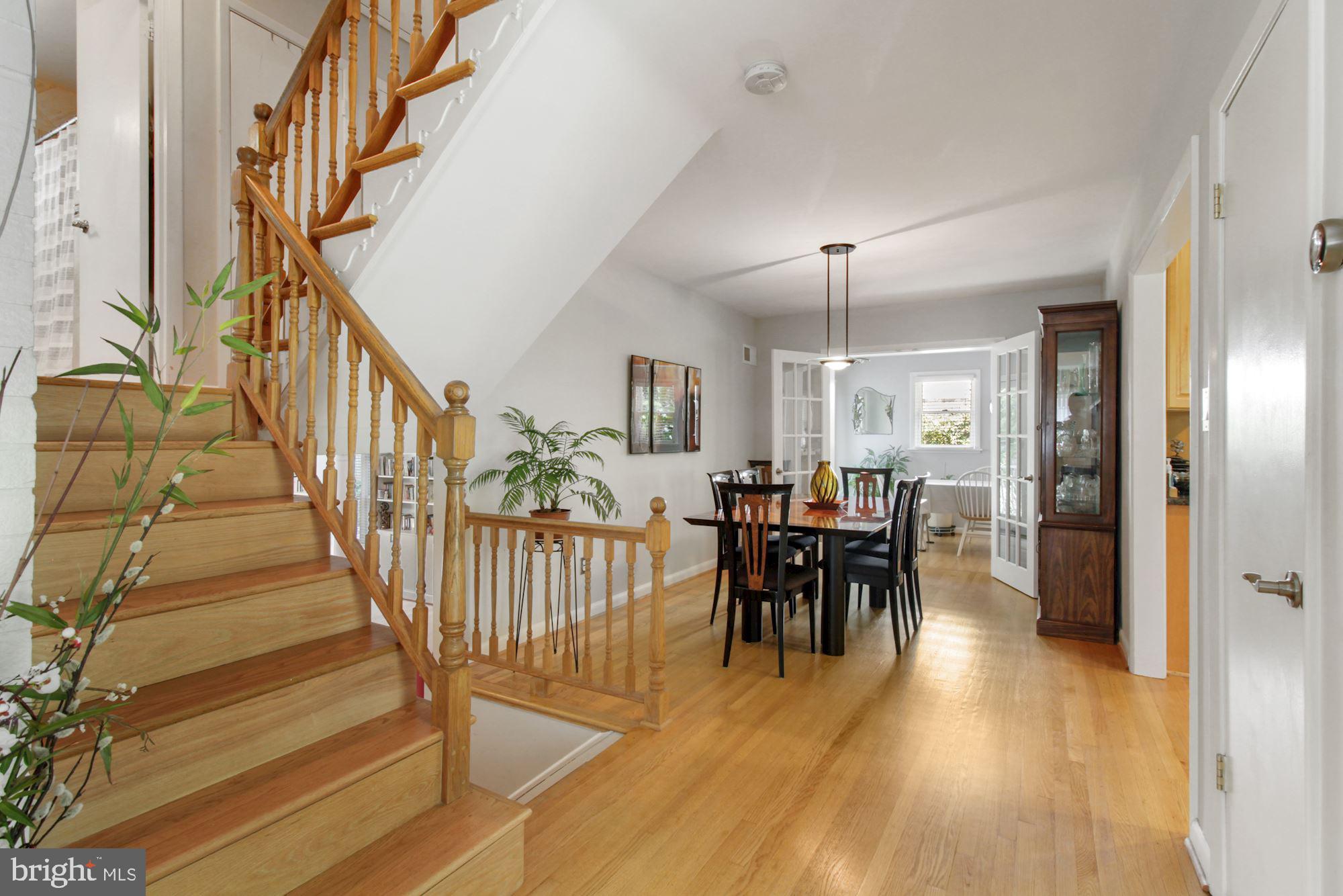 Real estate listing preview #18