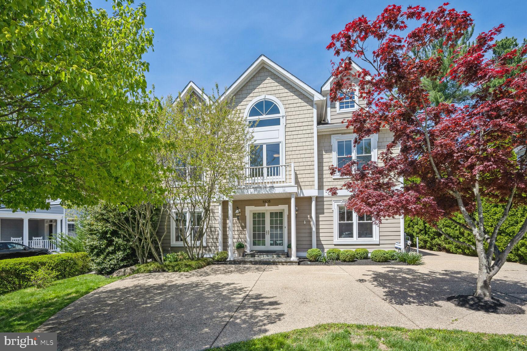 Real estate listing preview #1