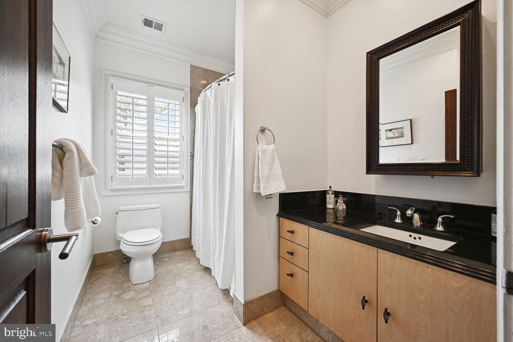 Real estate listing preview #26