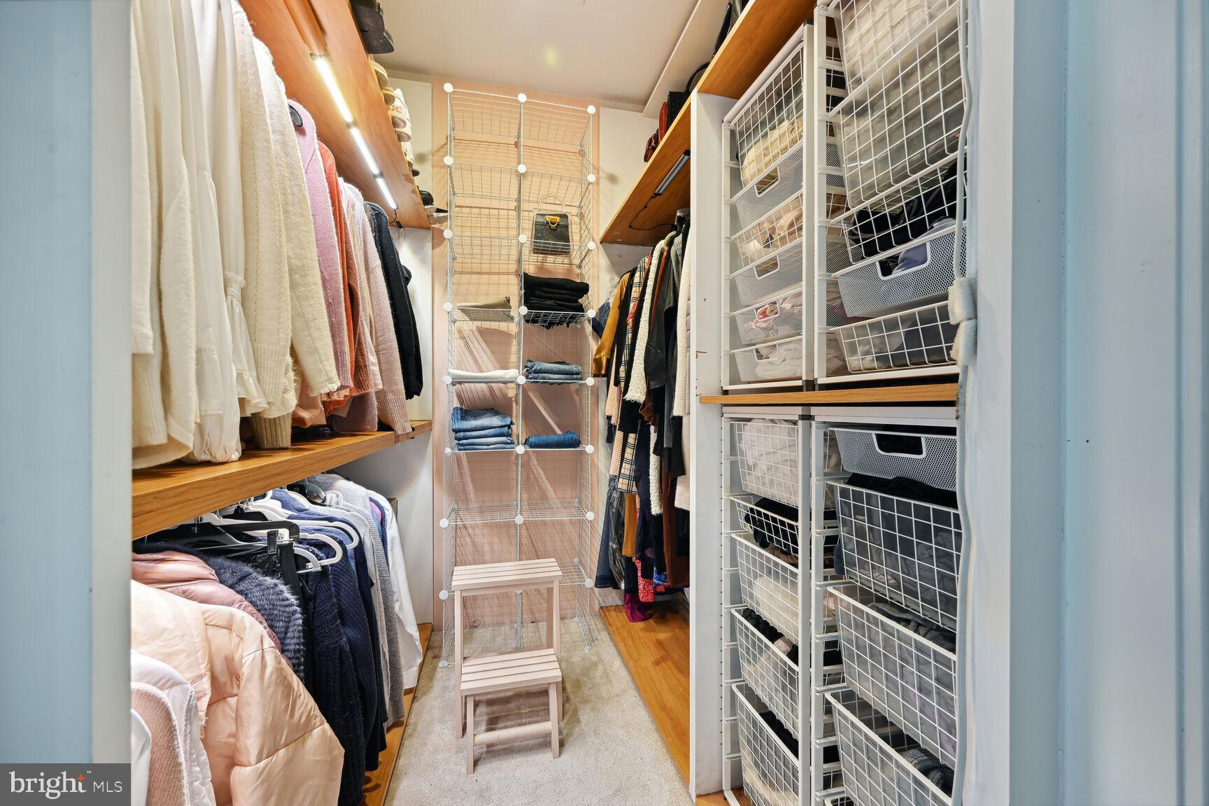 Real estate listing preview #24