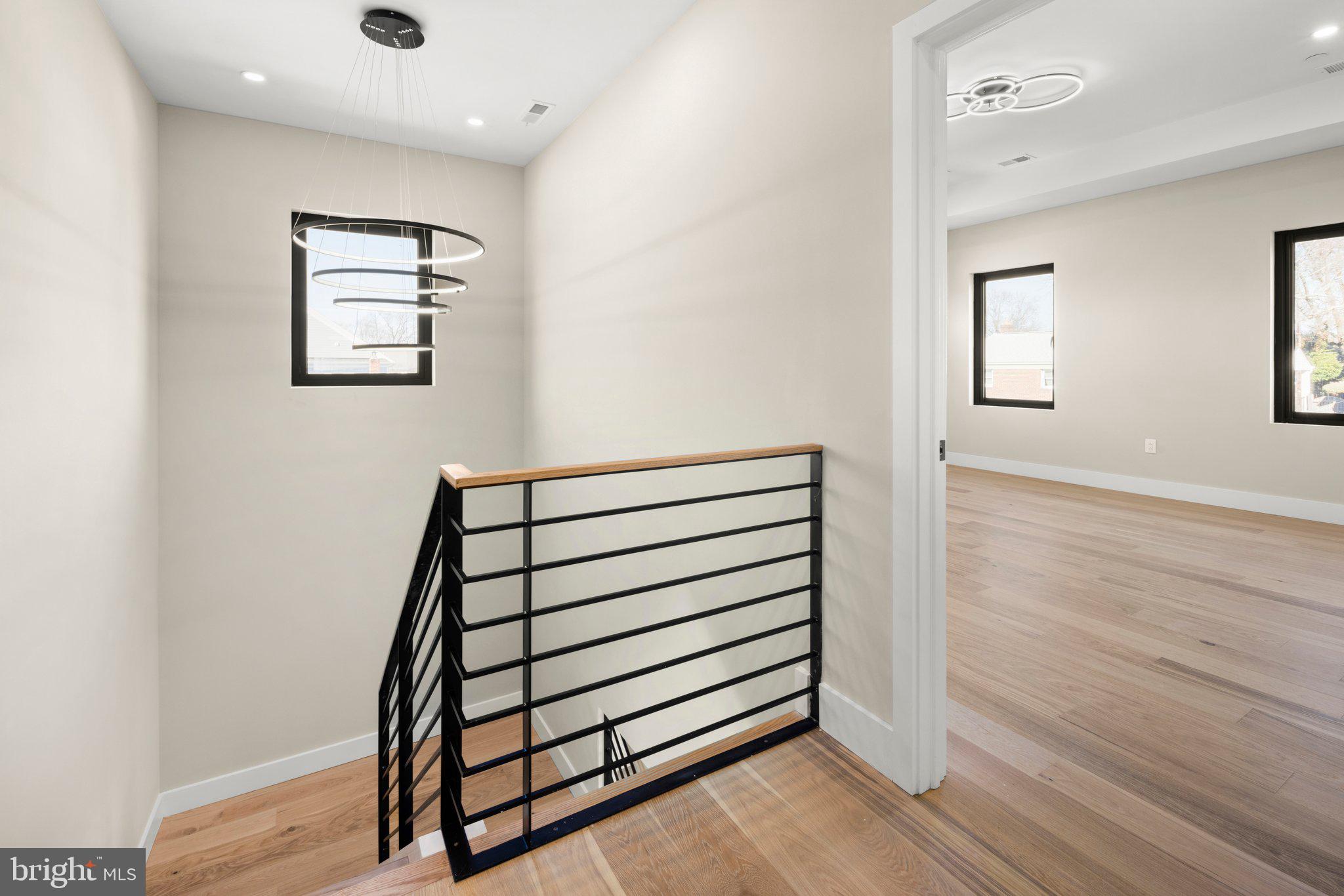 Real estate listing preview #21