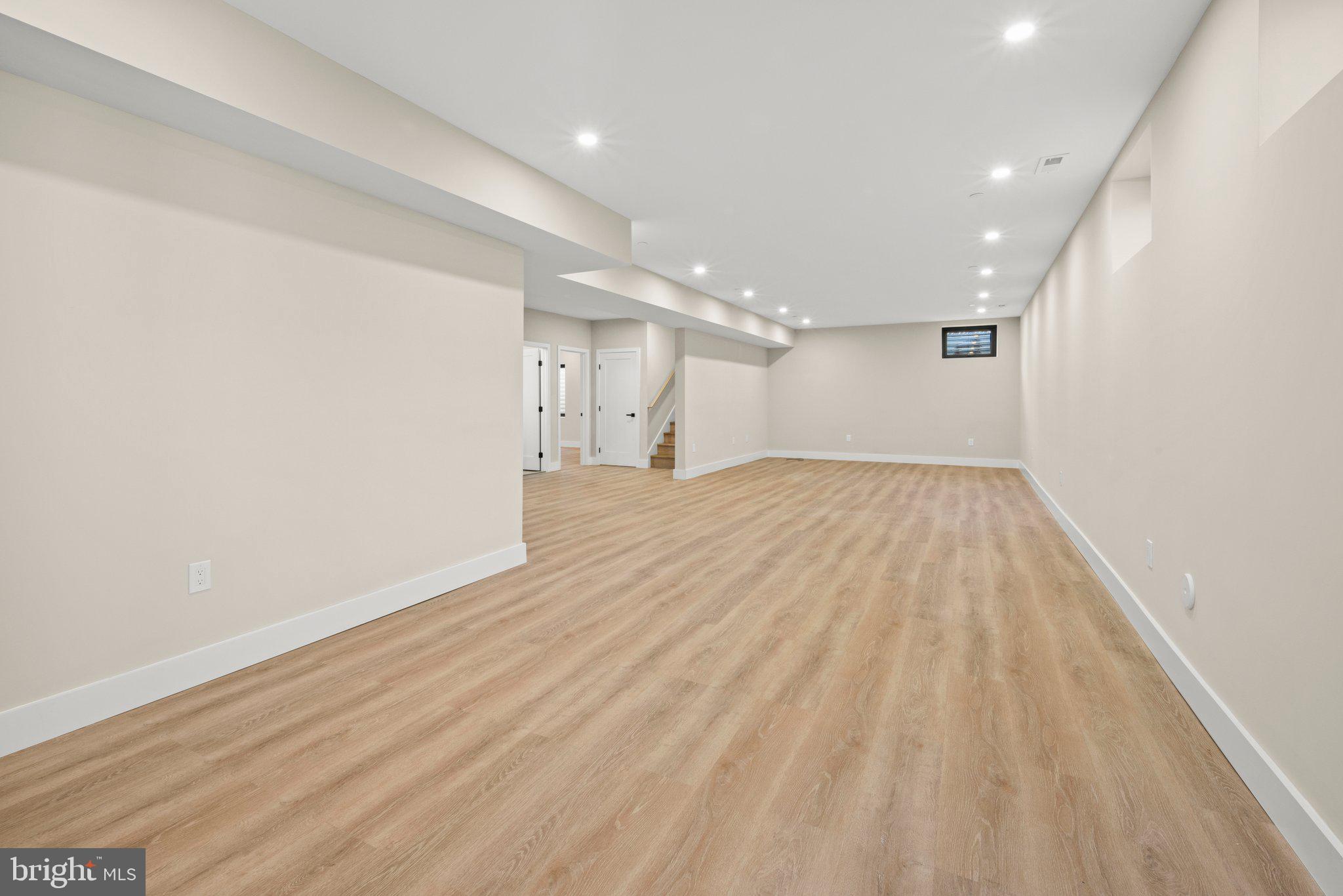 Real estate listing preview #19