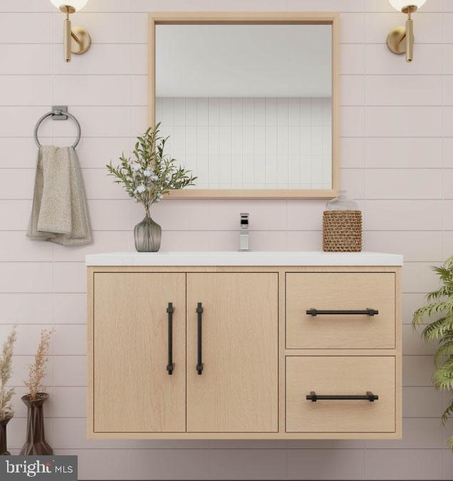 Real estate listing preview #13