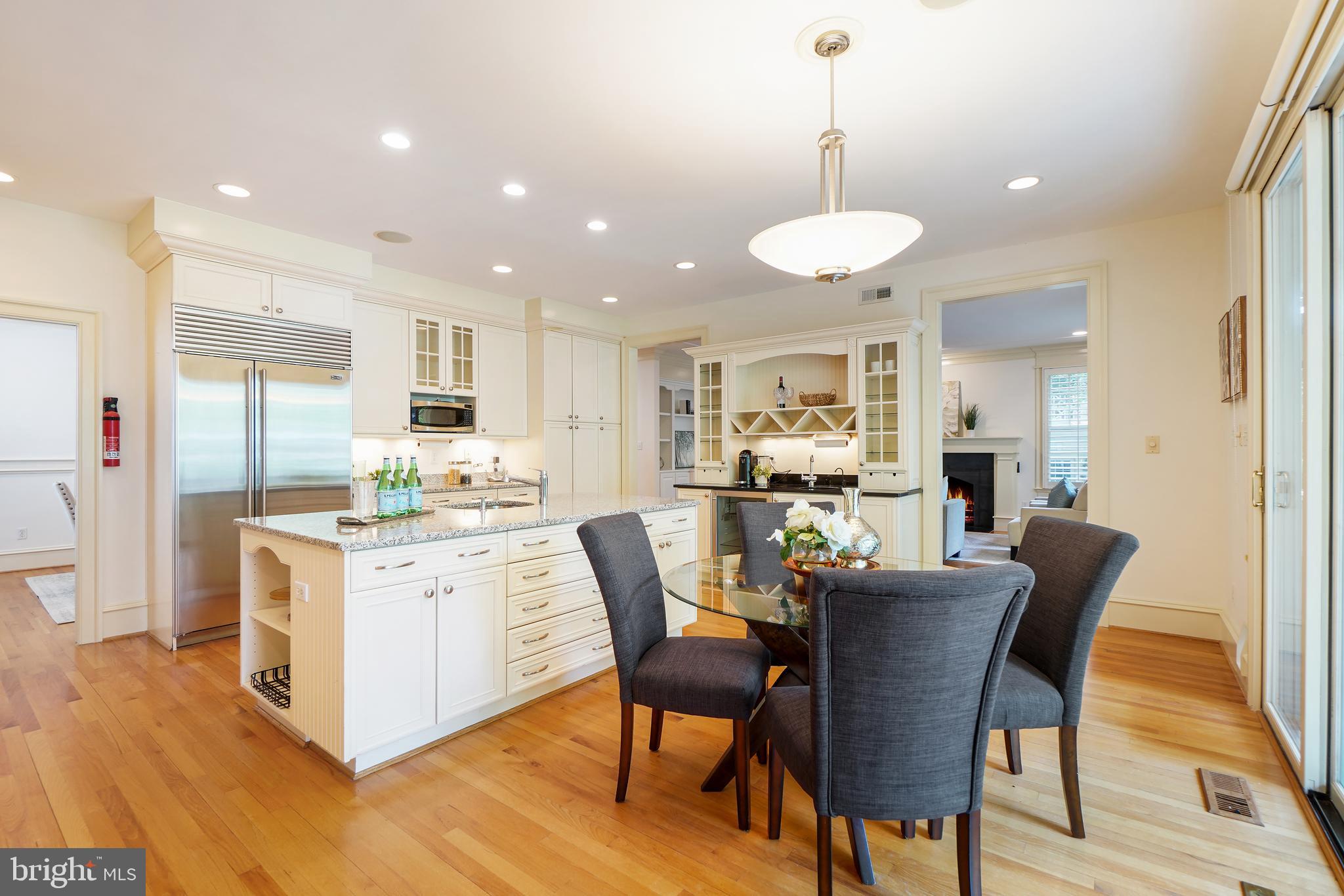 Real estate listing preview #10