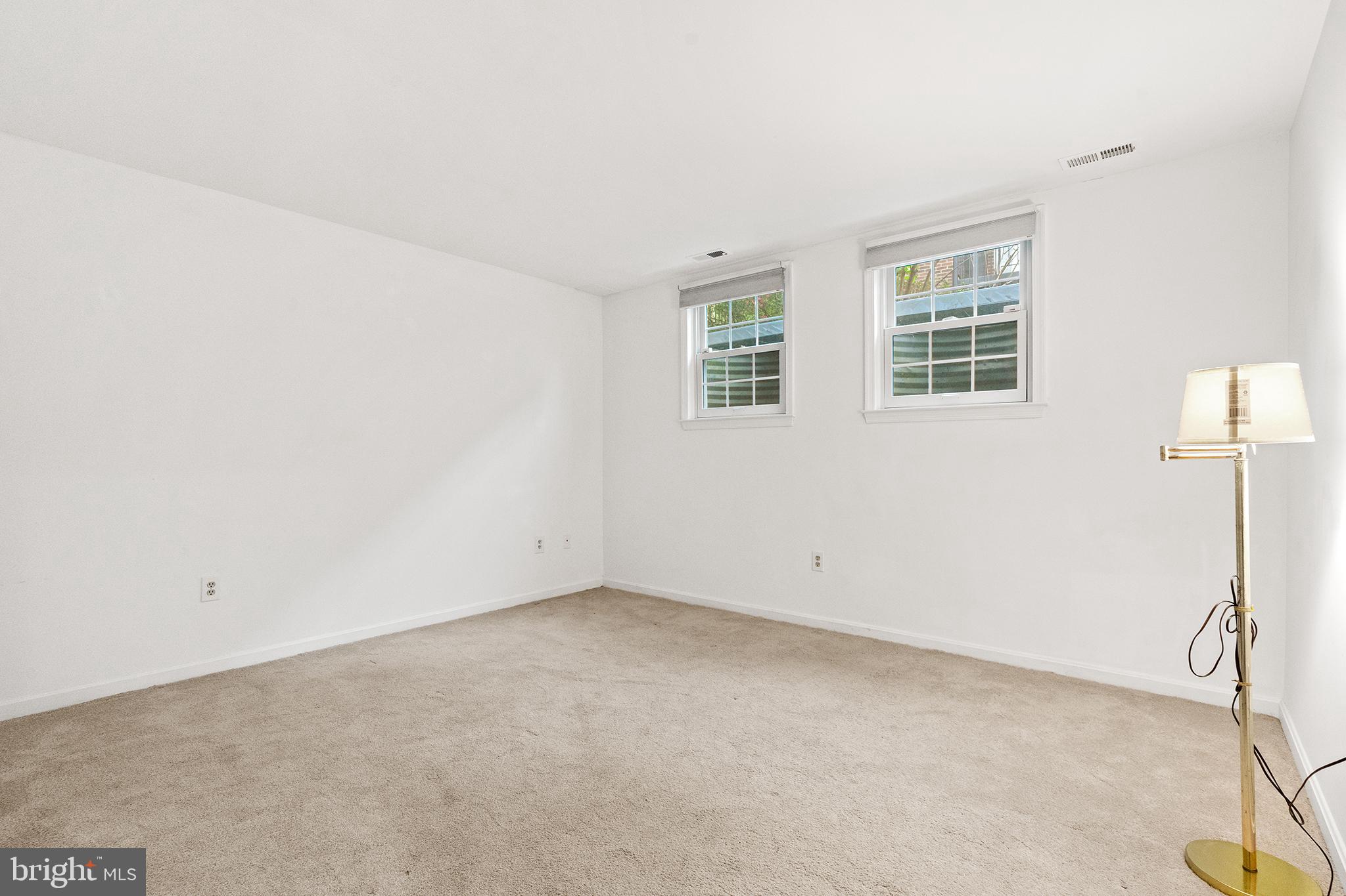 Real estate listing preview #22