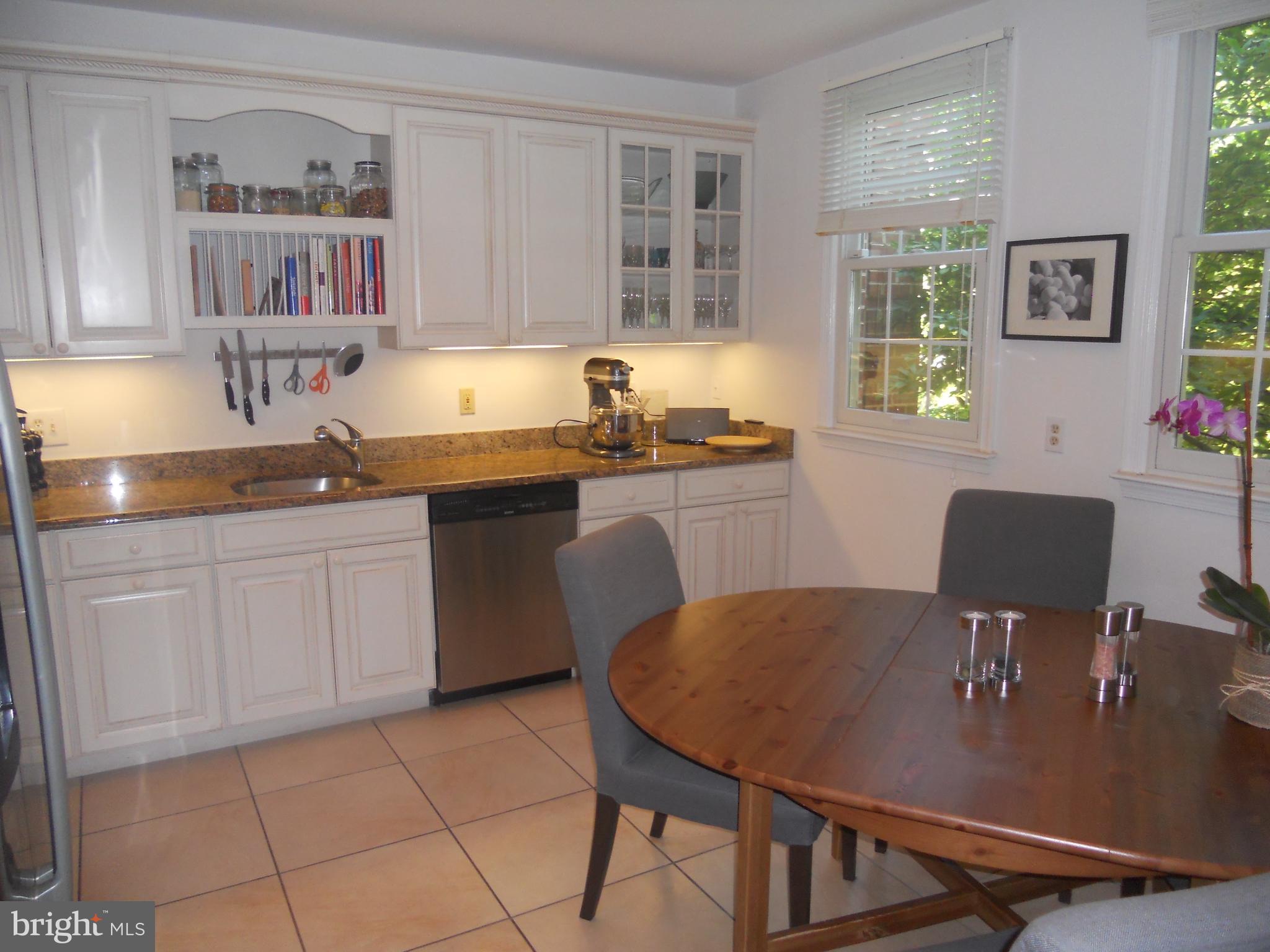 Real estate listing preview #7