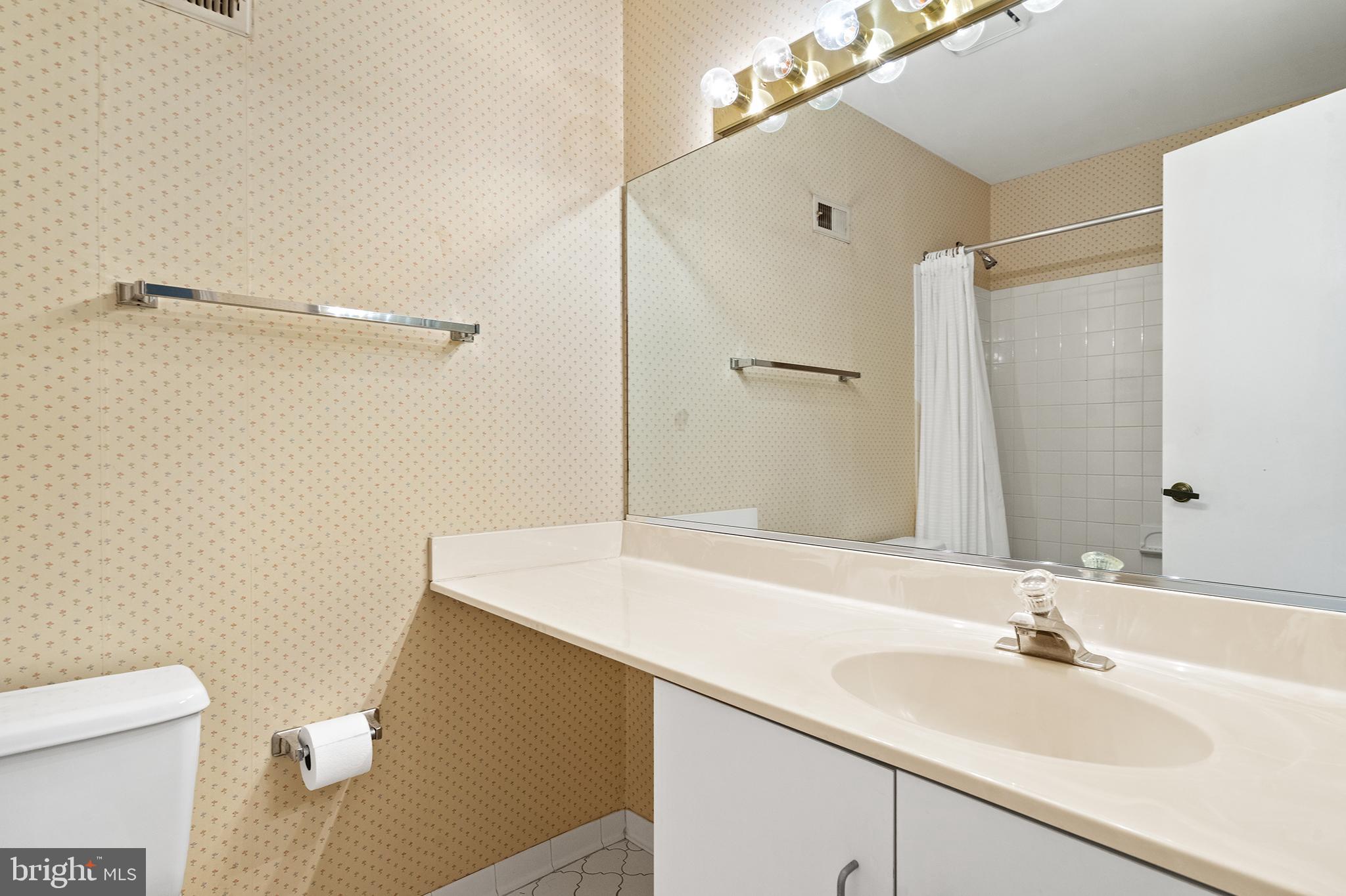 Real estate listing preview #23