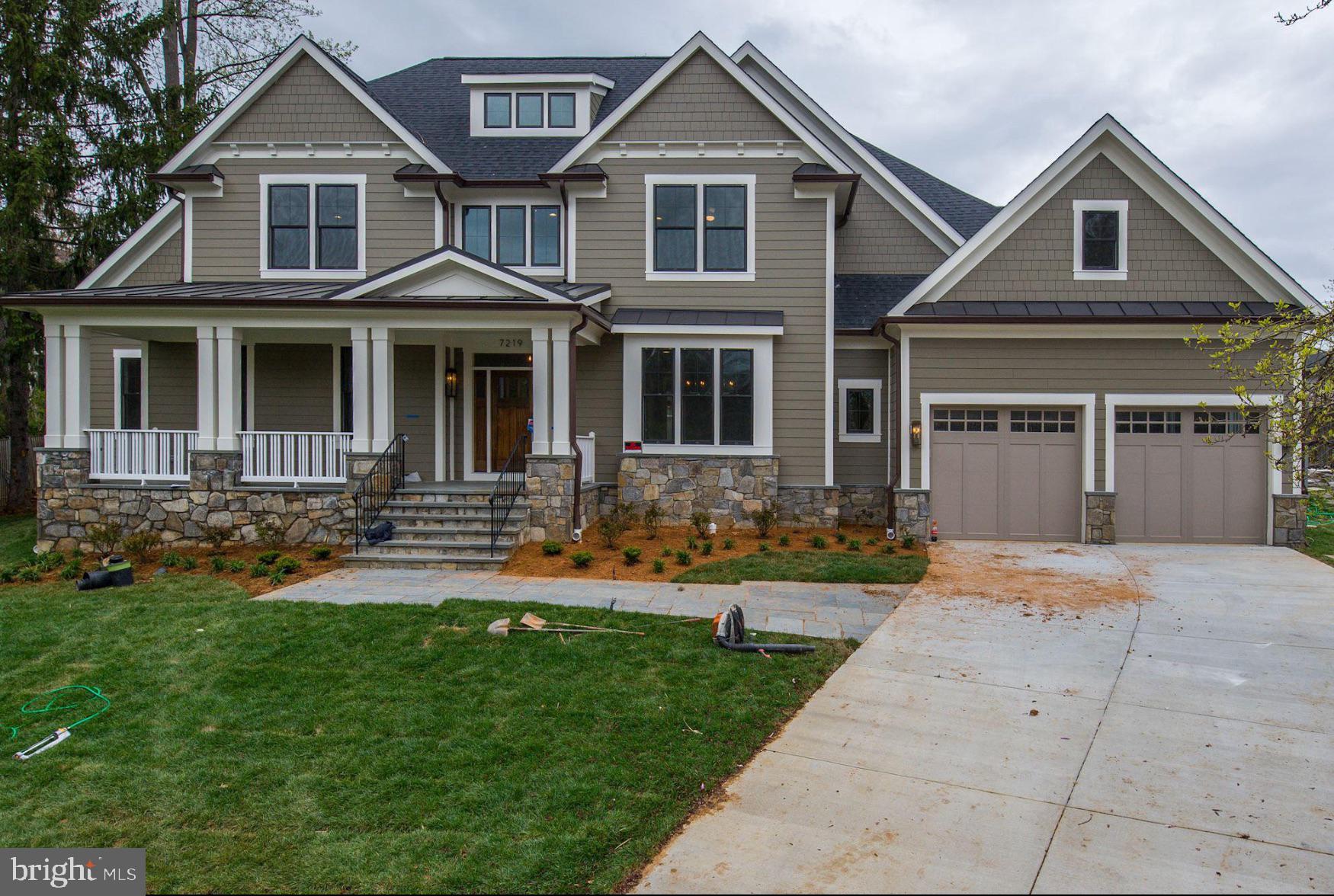 Real estate listing preview #7