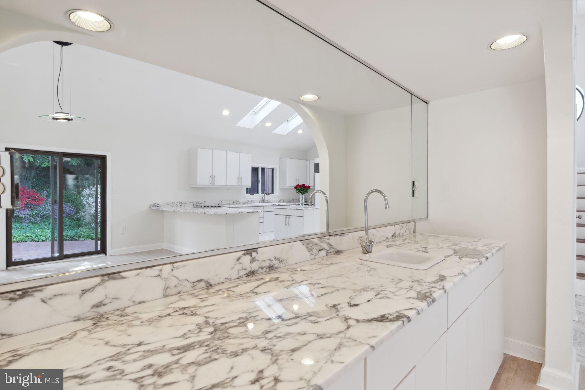 Real estate listing preview #19