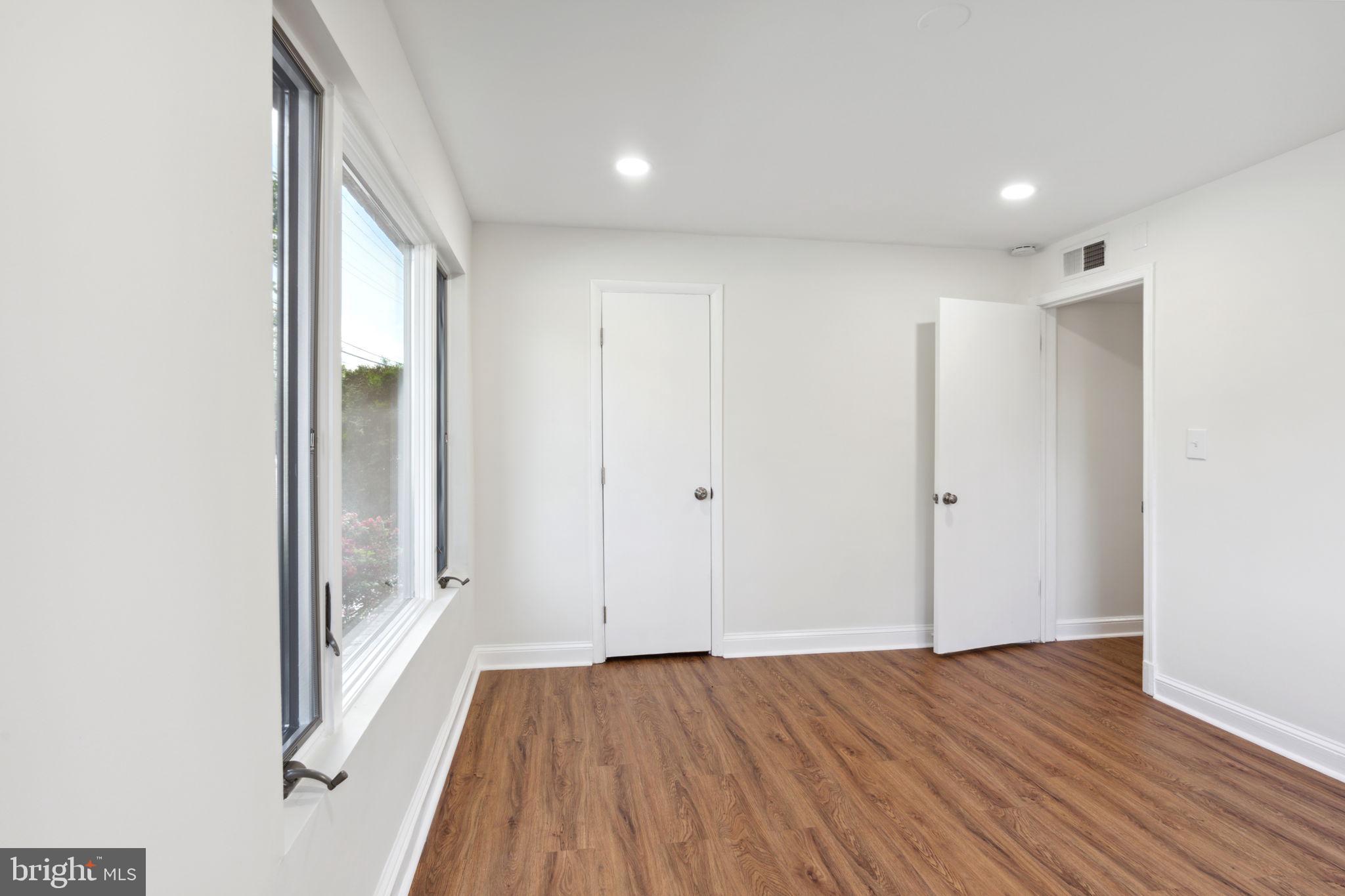 Real estate listing preview #55