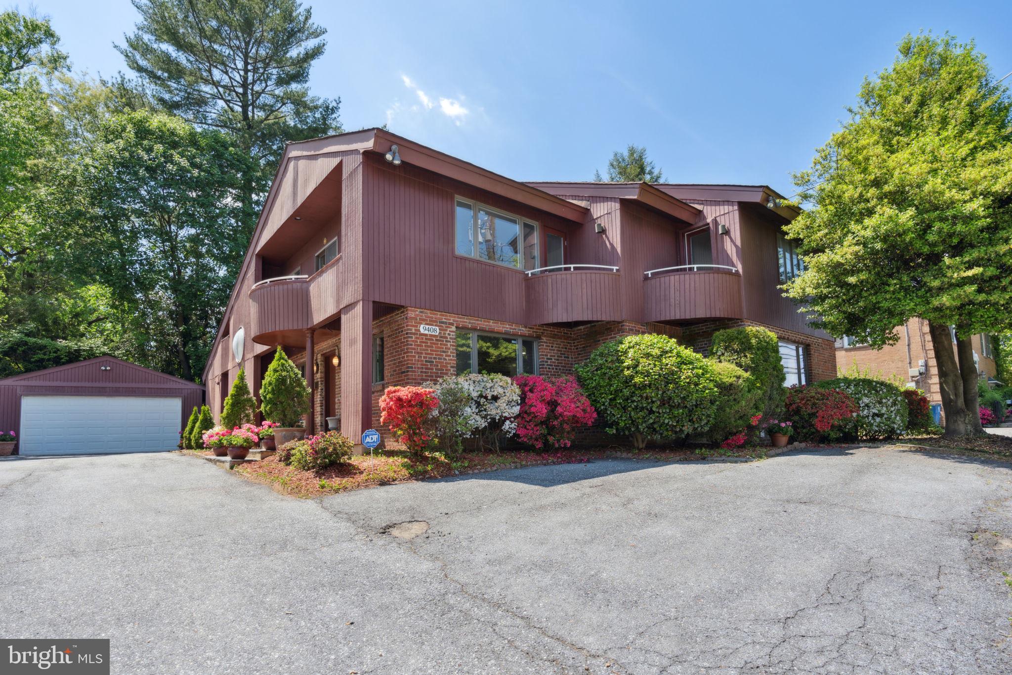 Real estate listing preview #1