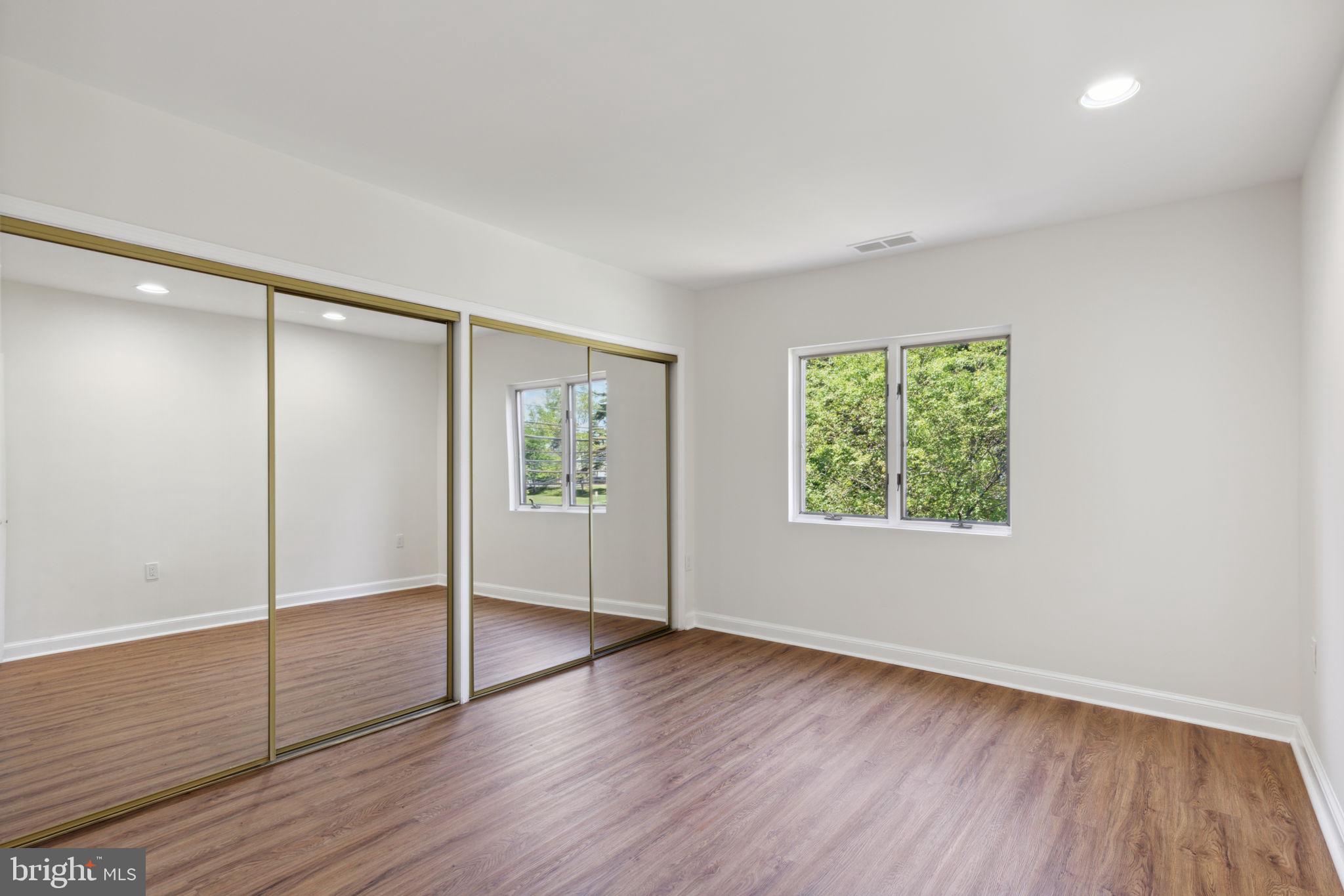 Real estate listing preview #40