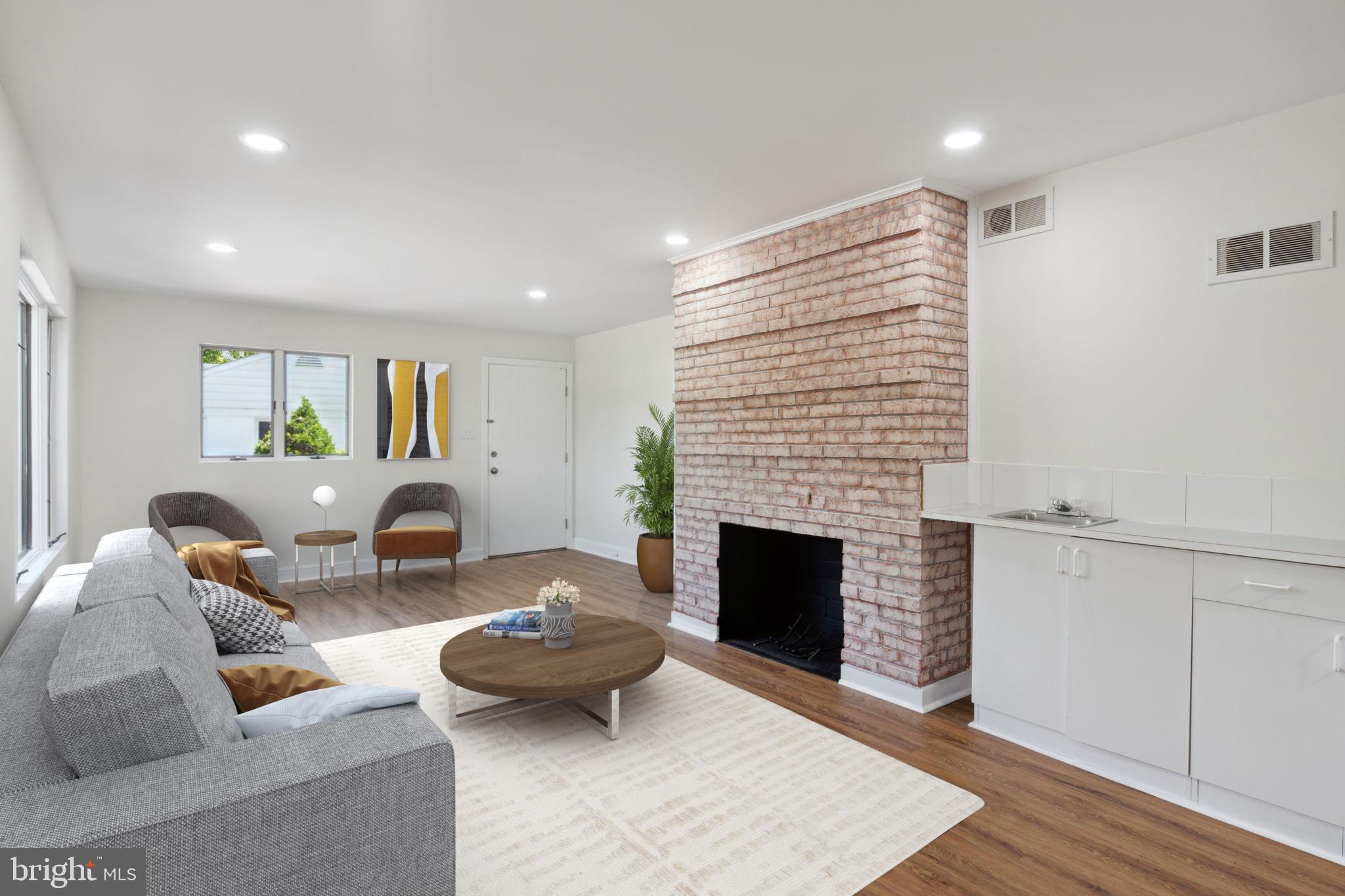 Real estate listing preview #4