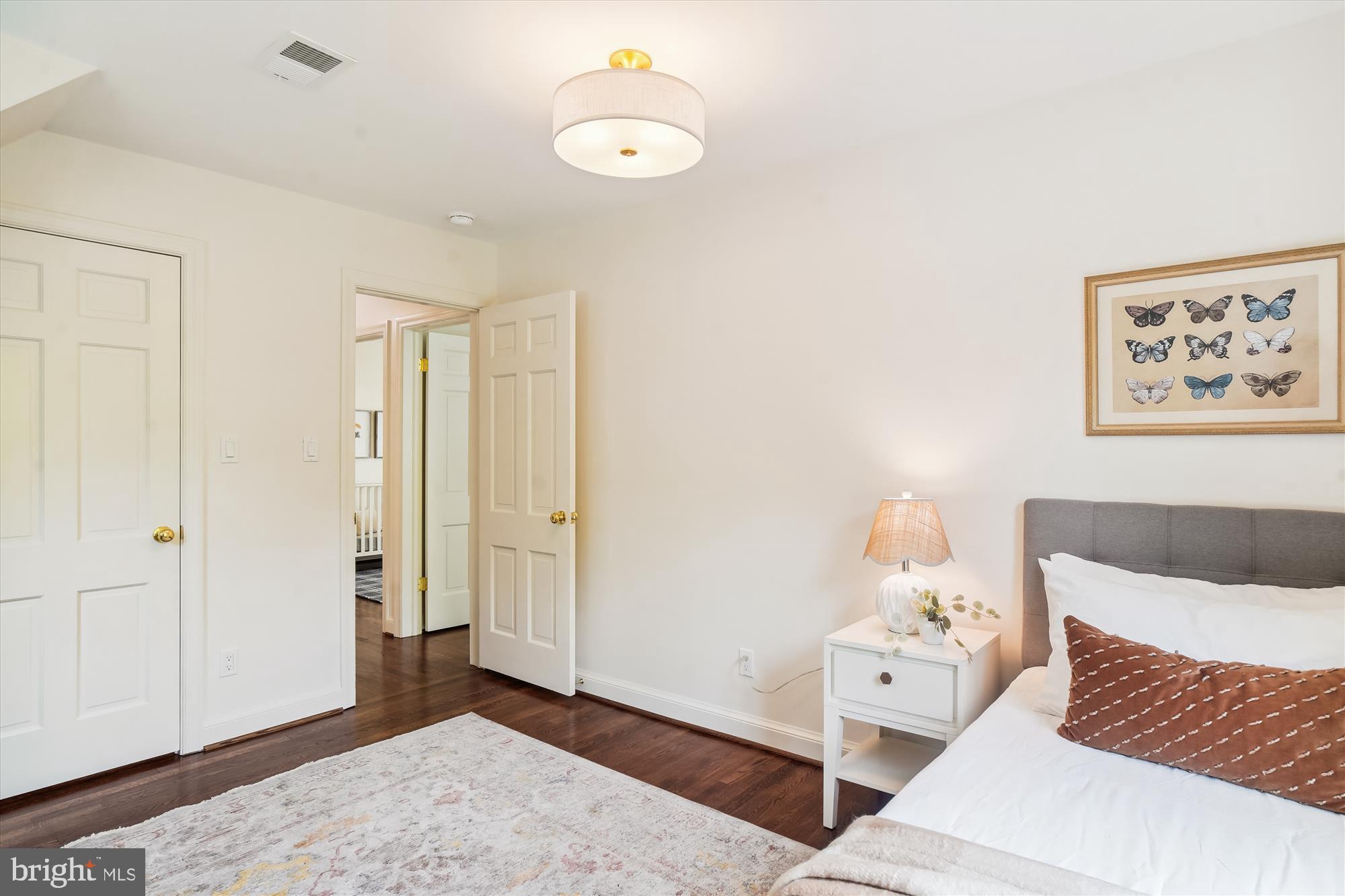 Real estate listing preview #51