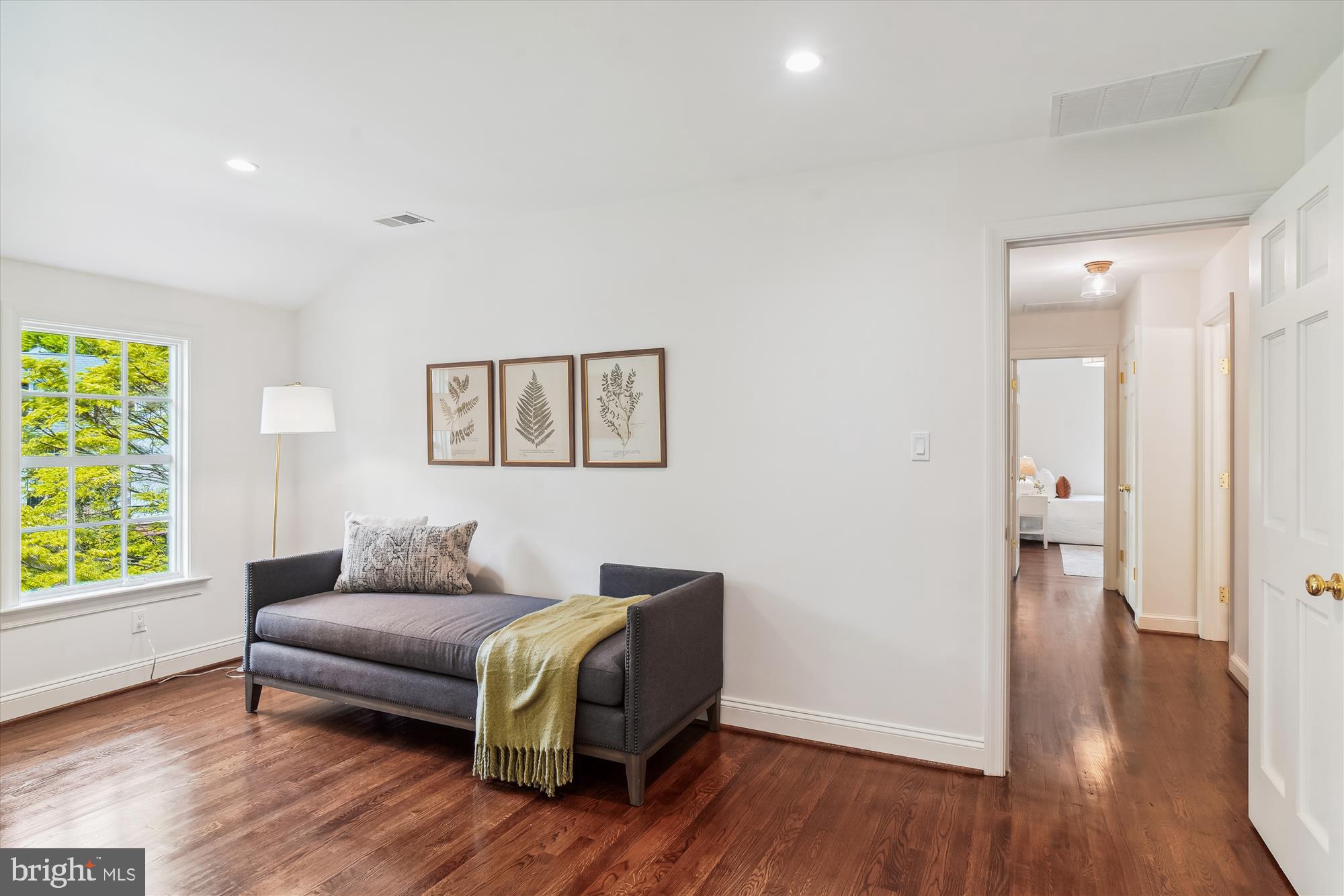 Real estate listing preview #26