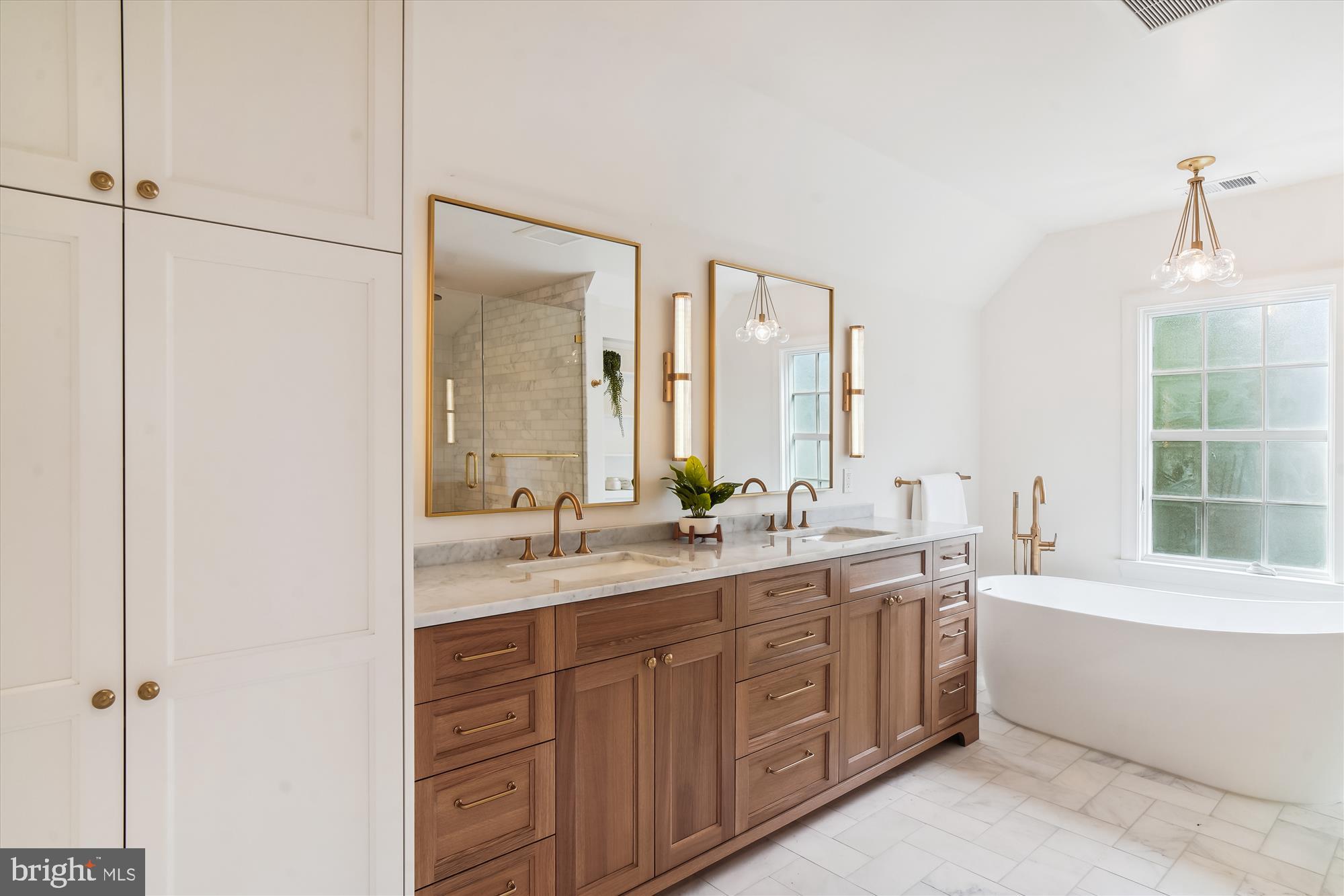 Real estate listing preview #36