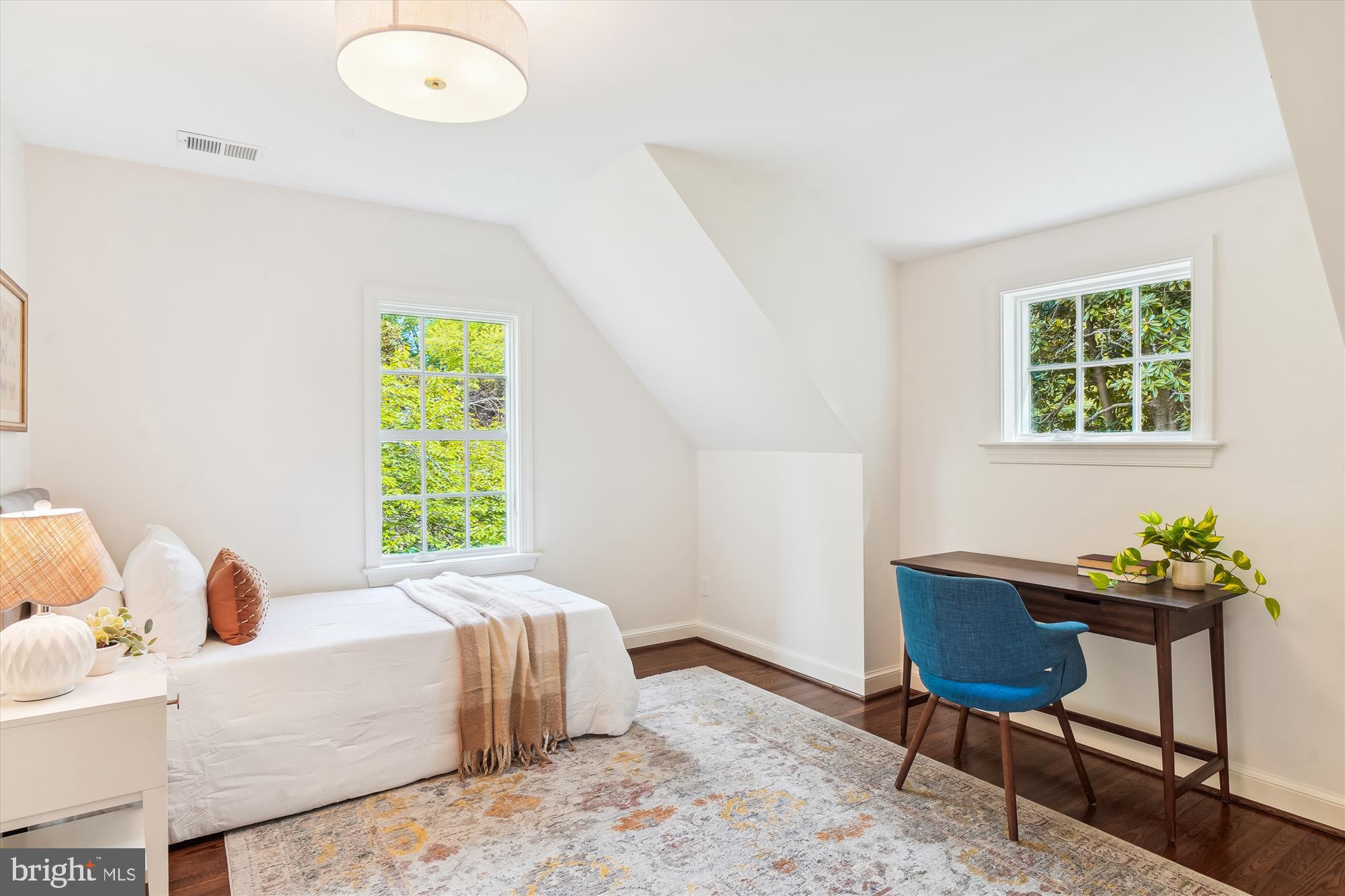 Real estate listing preview #49