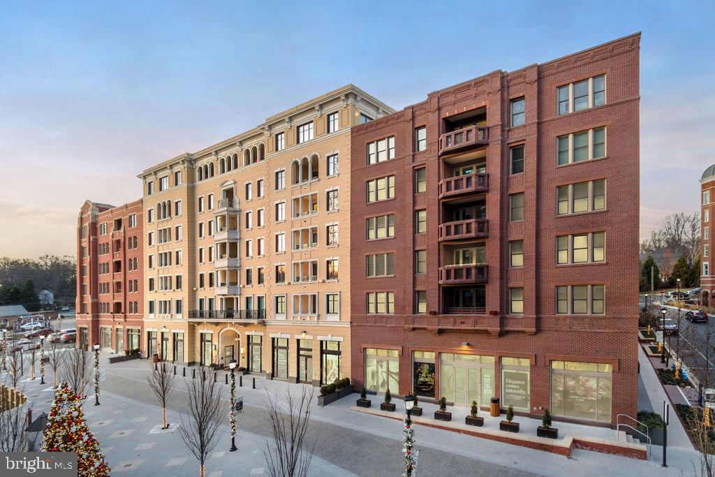 Real estate listing preview #1