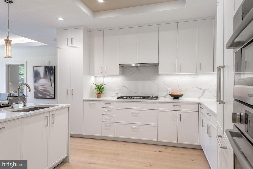 Real estate listing preview #21