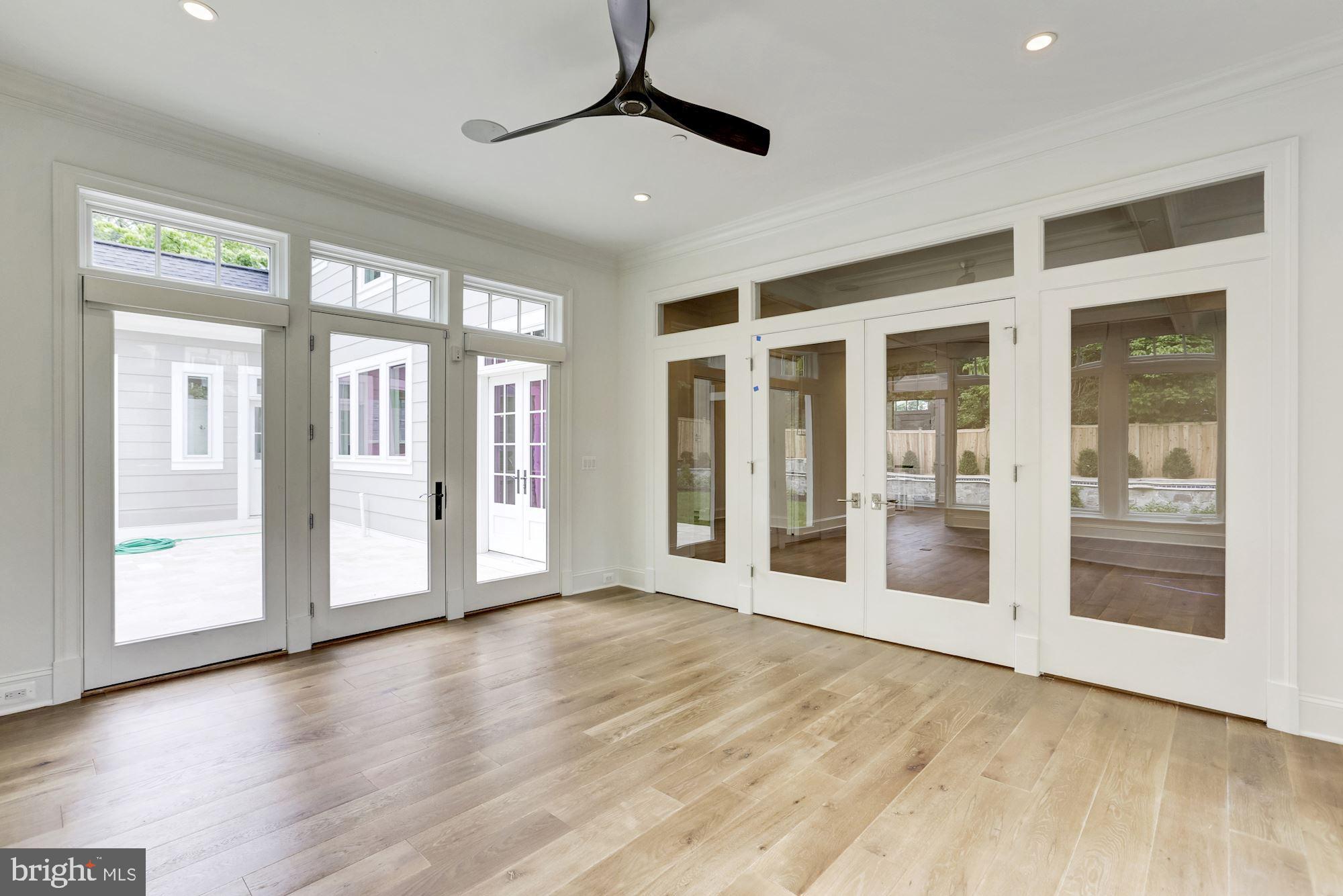 Real estate listing preview #64