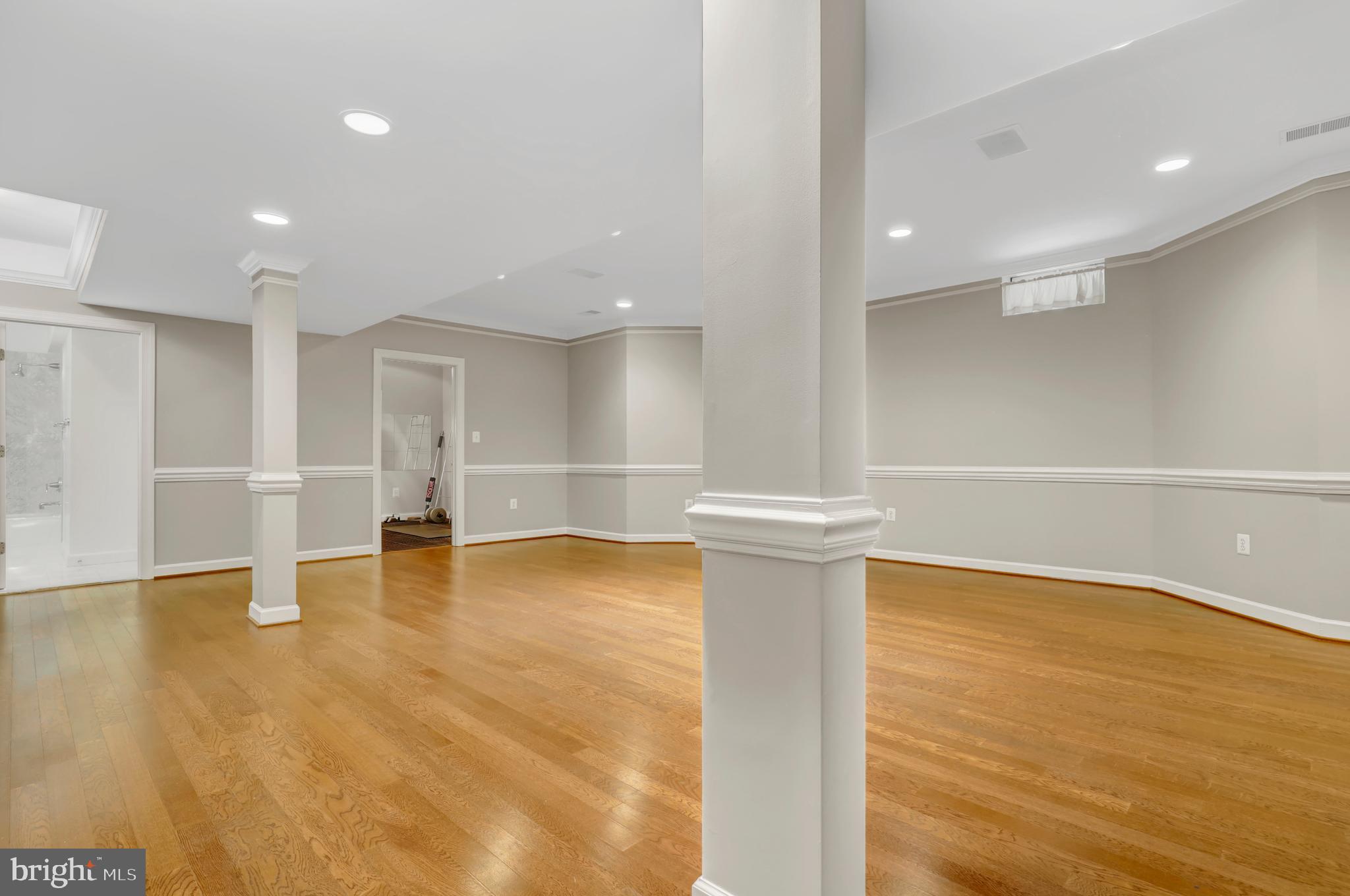 Real estate listing preview #65