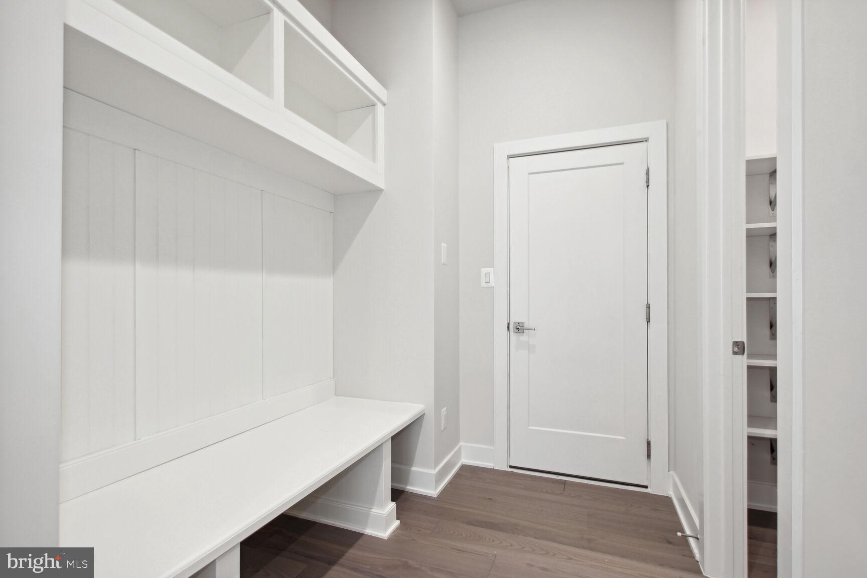 Real estate listing preview #2