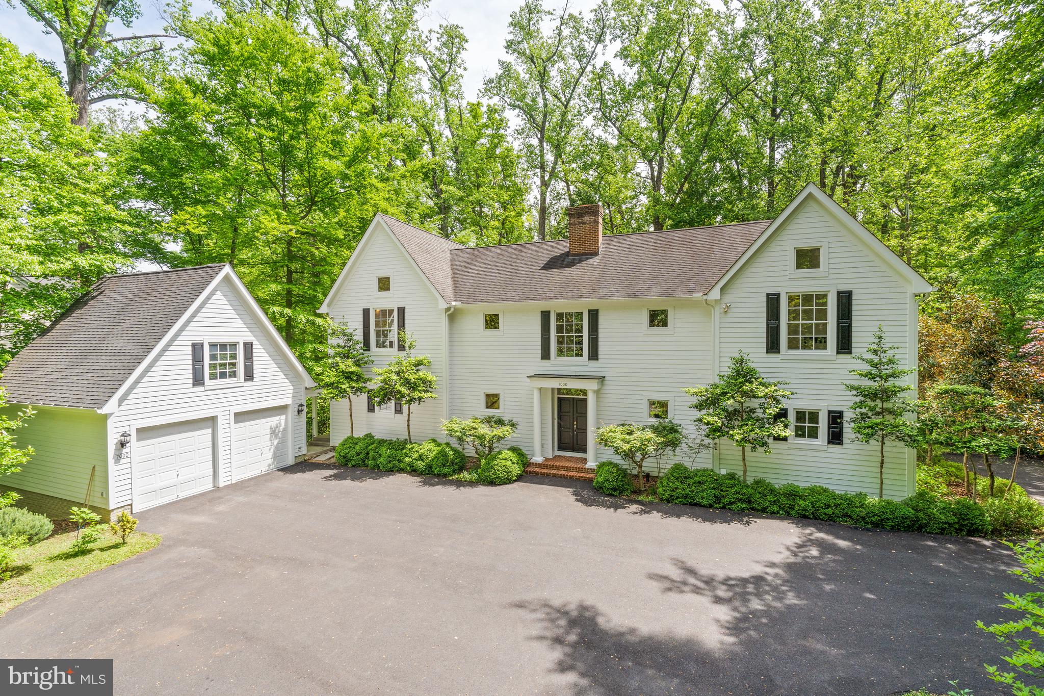 Real estate listing preview #1