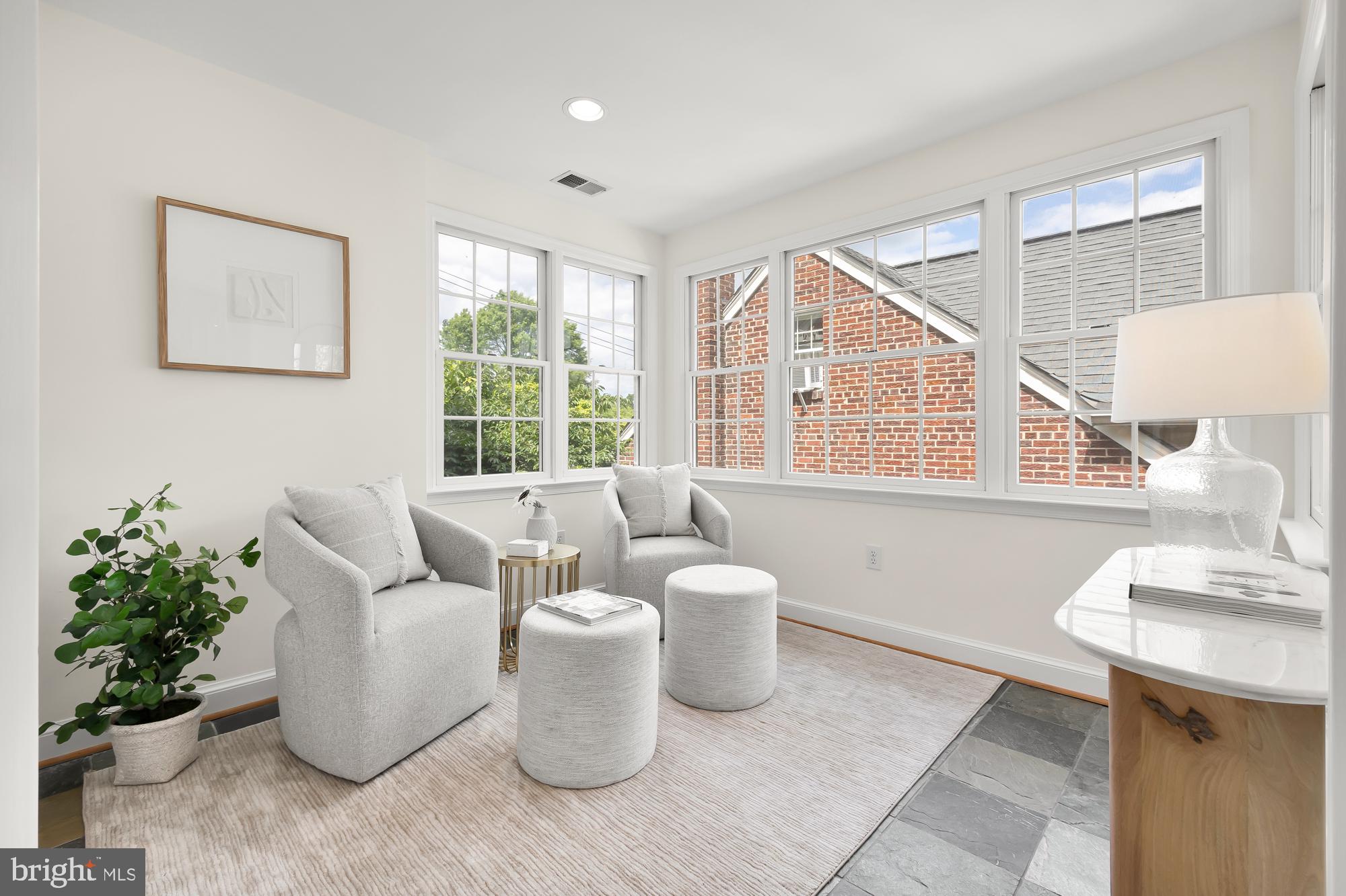 Real estate listing preview #21