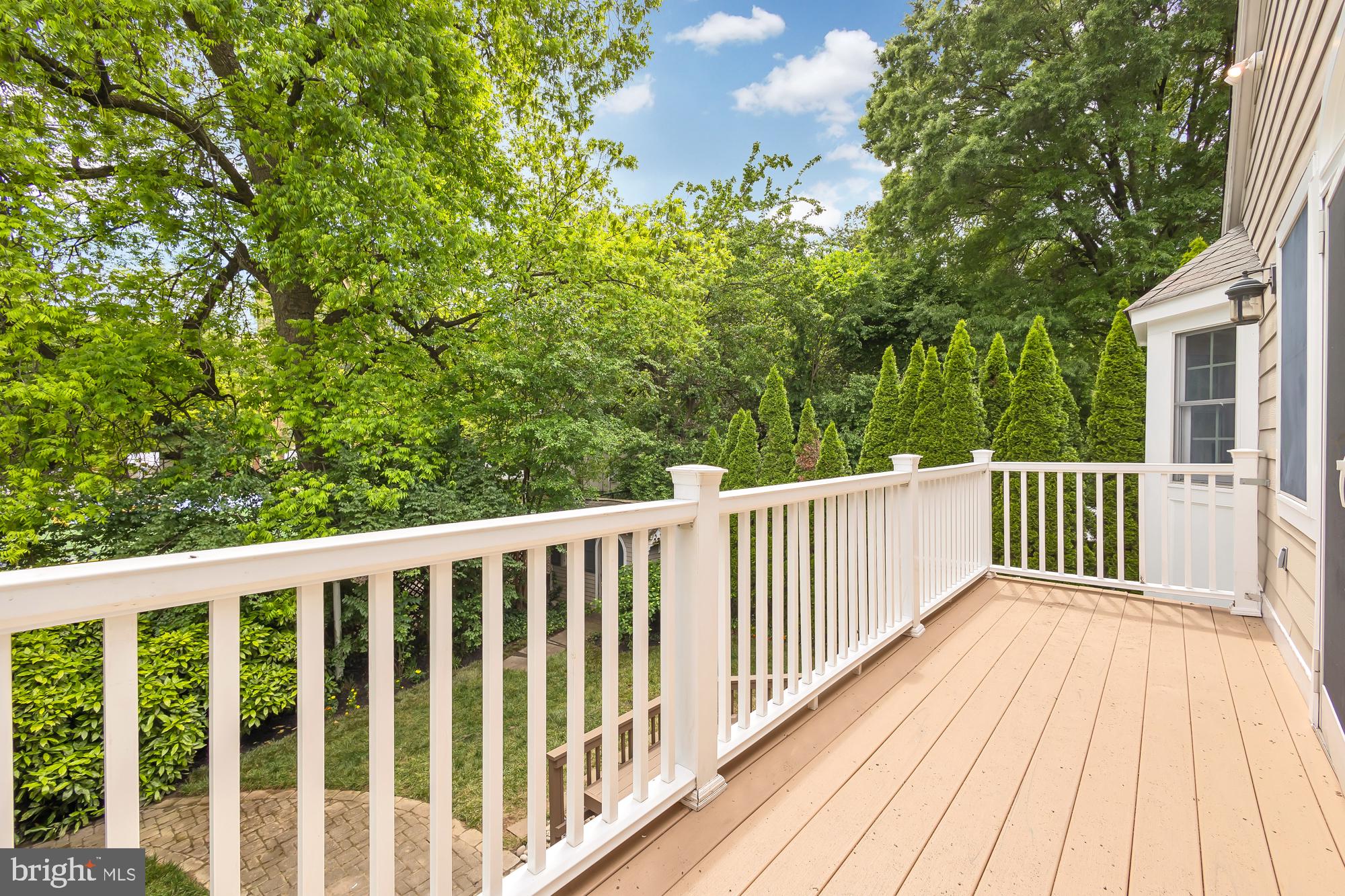 Real estate listing preview #22