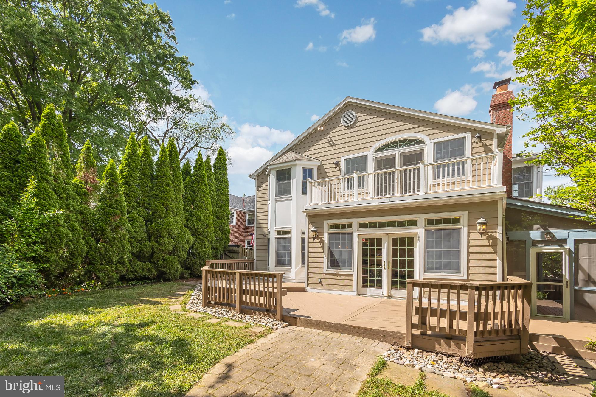 Real estate listing preview #32