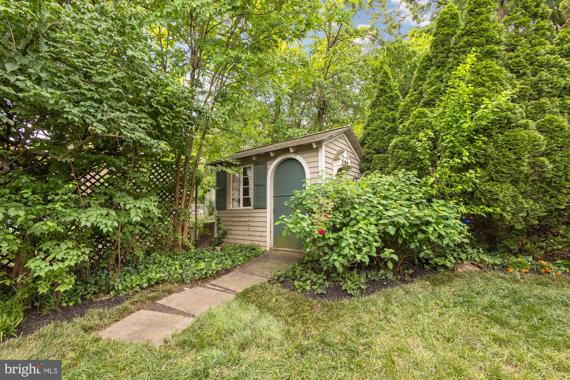 Real estate listing preview #35