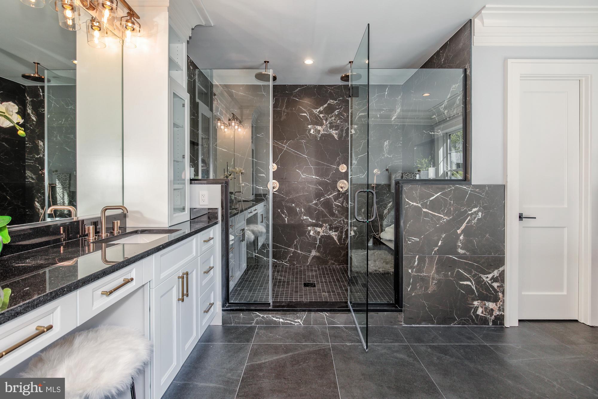 Real estate listing preview #23