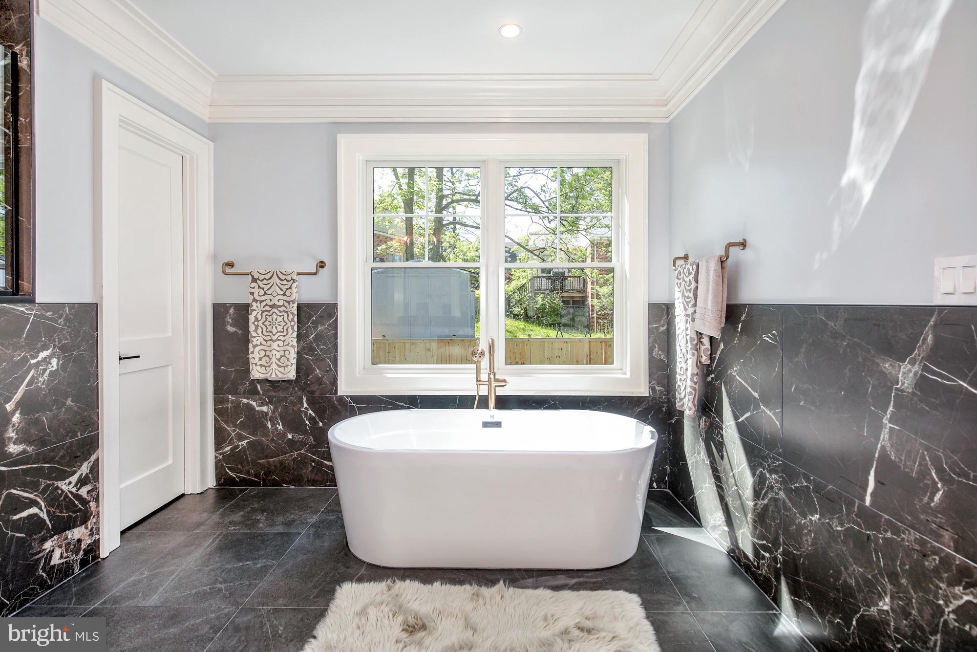 Real estate listing preview #25