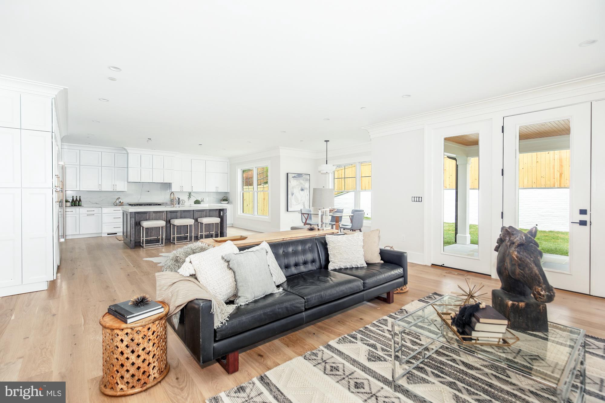 Real estate listing preview #15