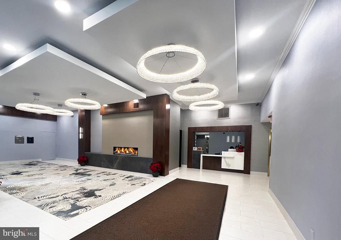 Real estate listing preview #8