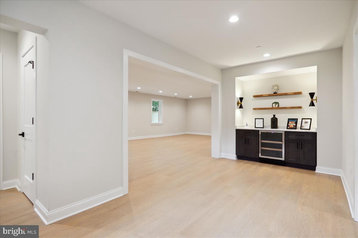 Real estate listing preview #56