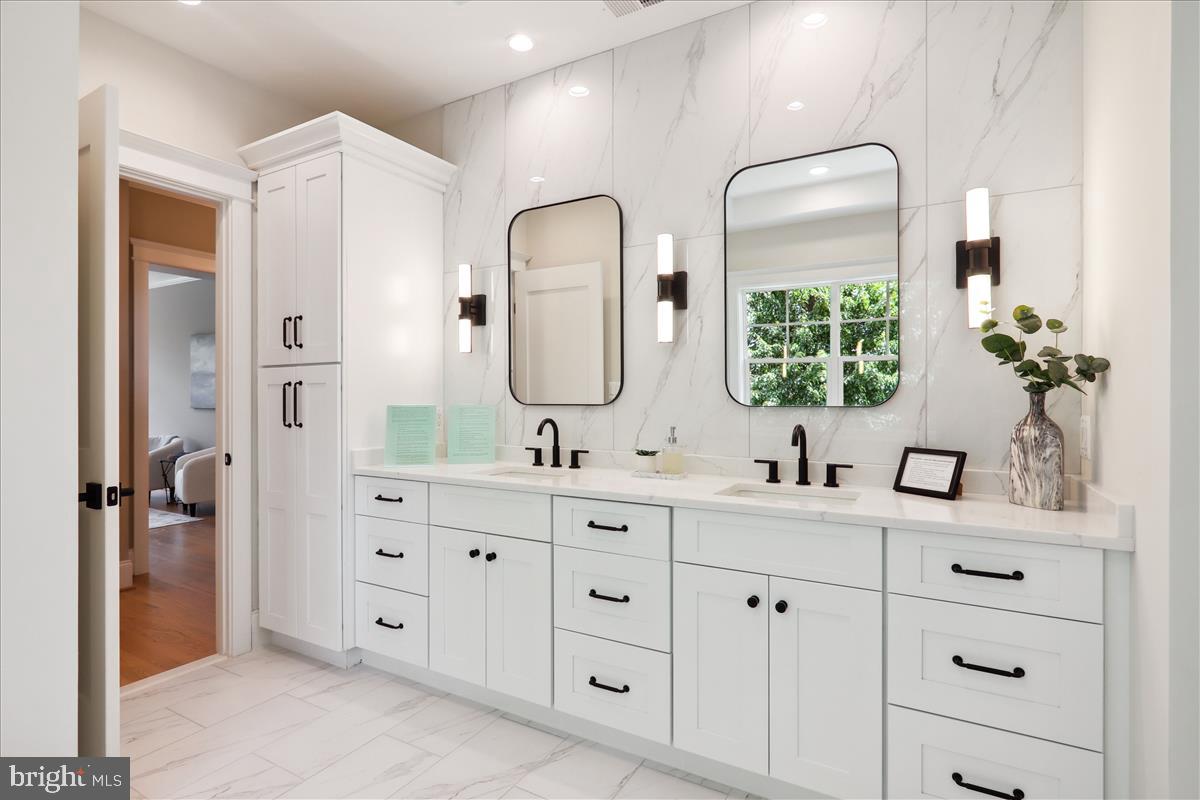 Real estate listing preview #37