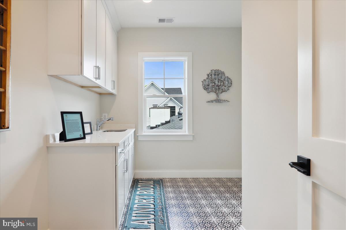 Real estate listing preview #53