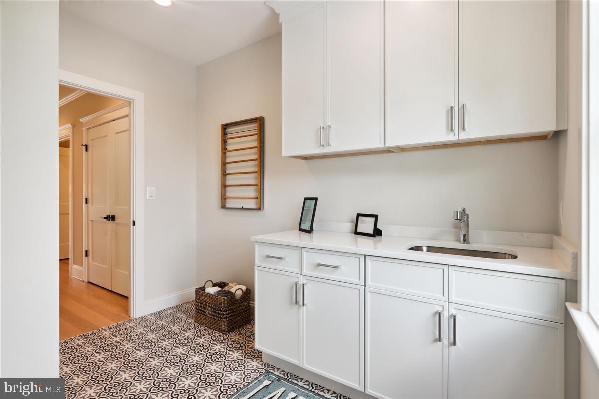 Real estate listing preview #52