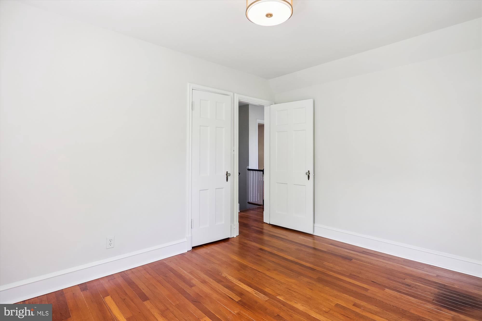 Real estate listing preview #31