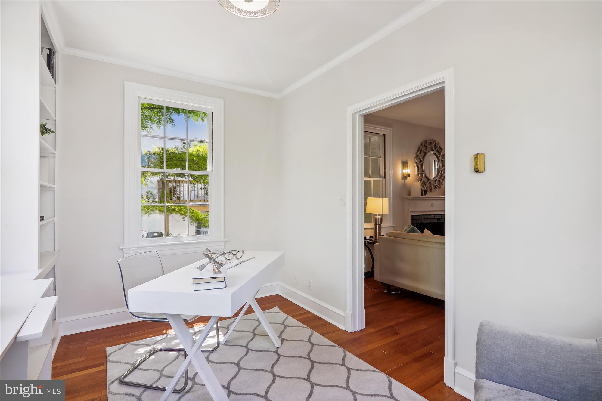 Real estate listing preview #6