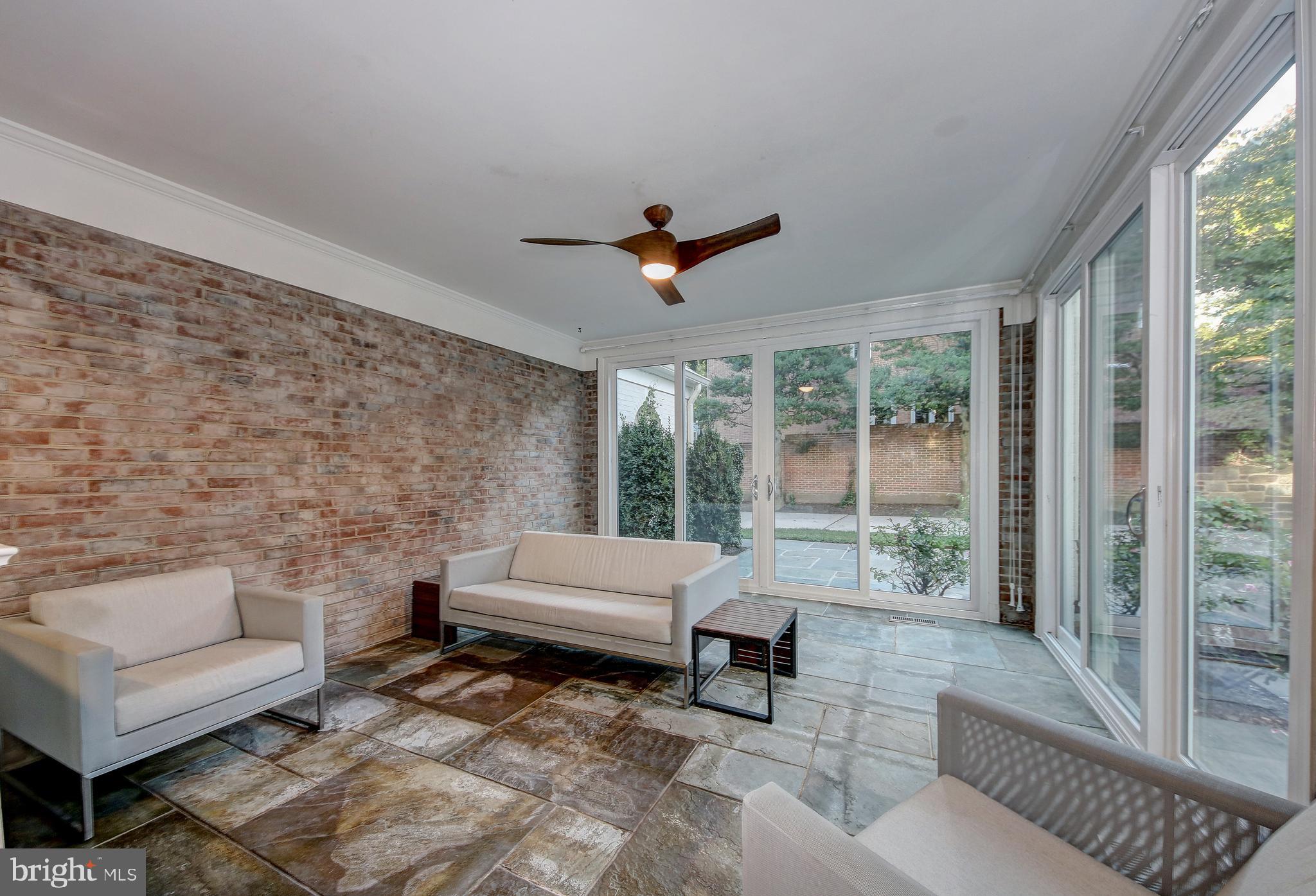 Real estate listing preview #20