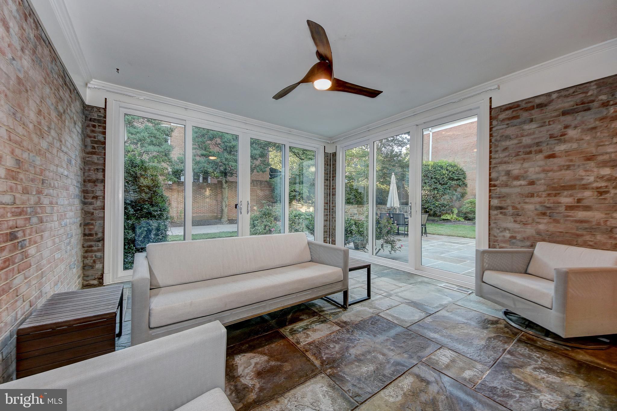 Real estate listing preview #19