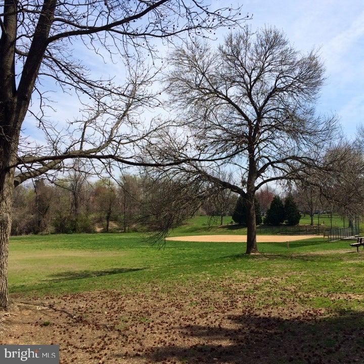 Real estate listing preview #7