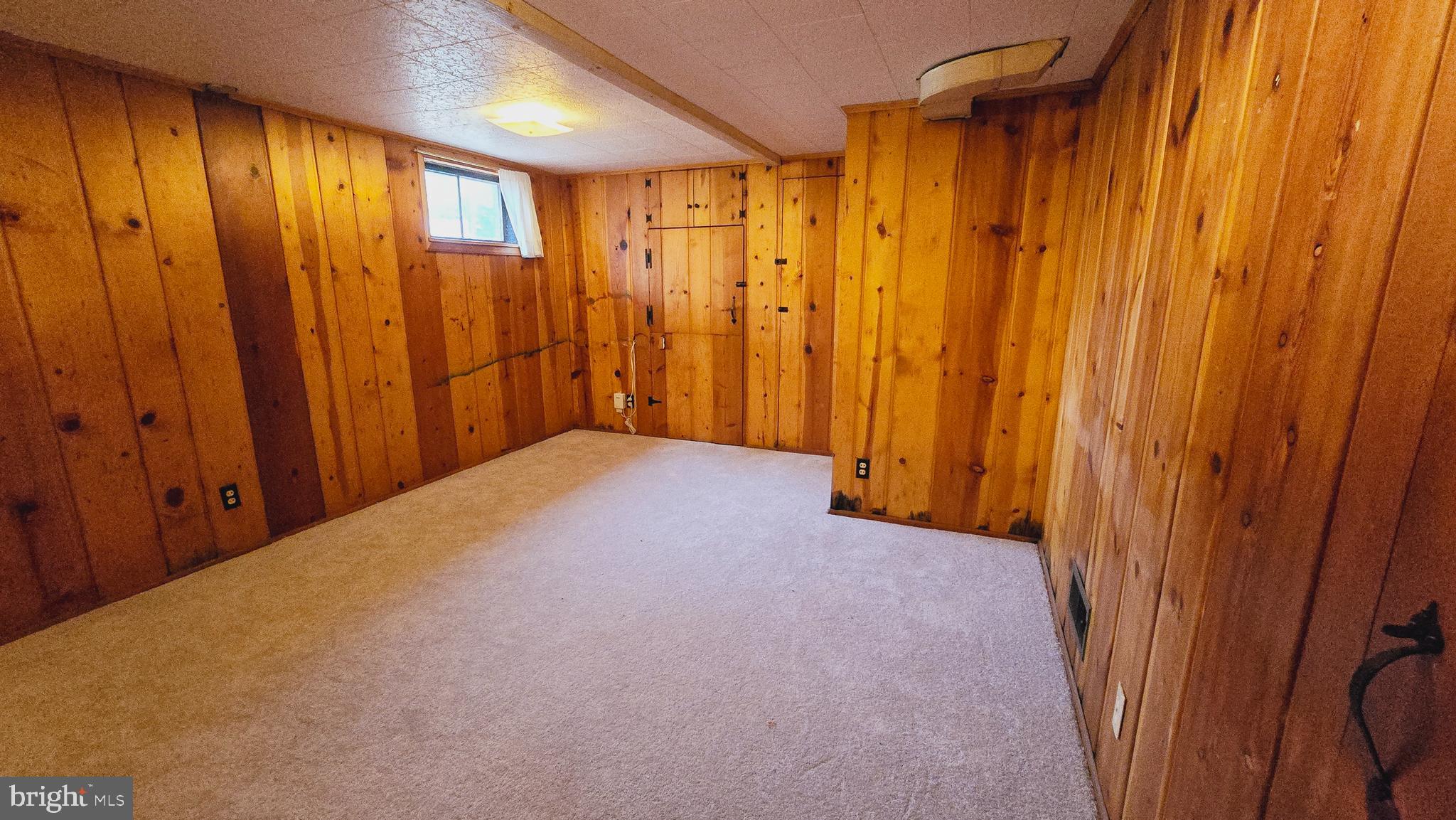 Real estate listing preview #24